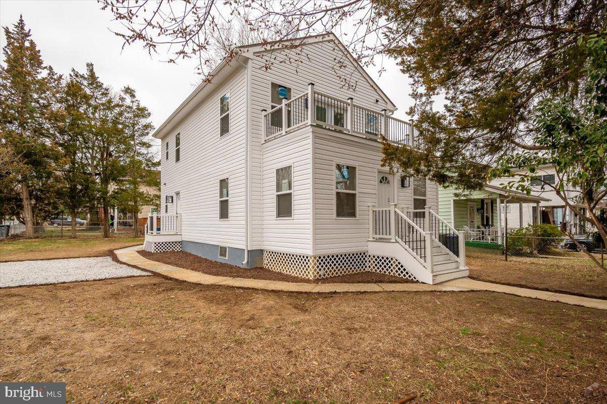 Washington, DC 20019,3127 G ST SE