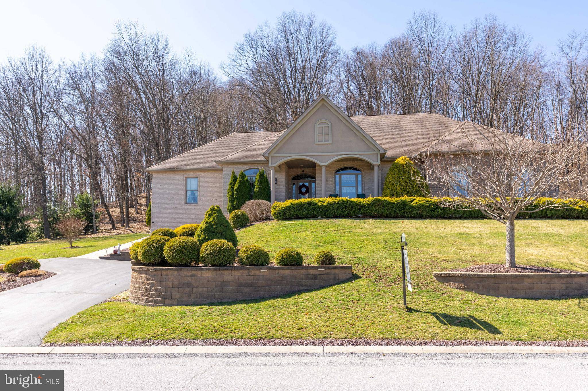 Duncansville, PA 16635,169 HOLLOW RUN TRL