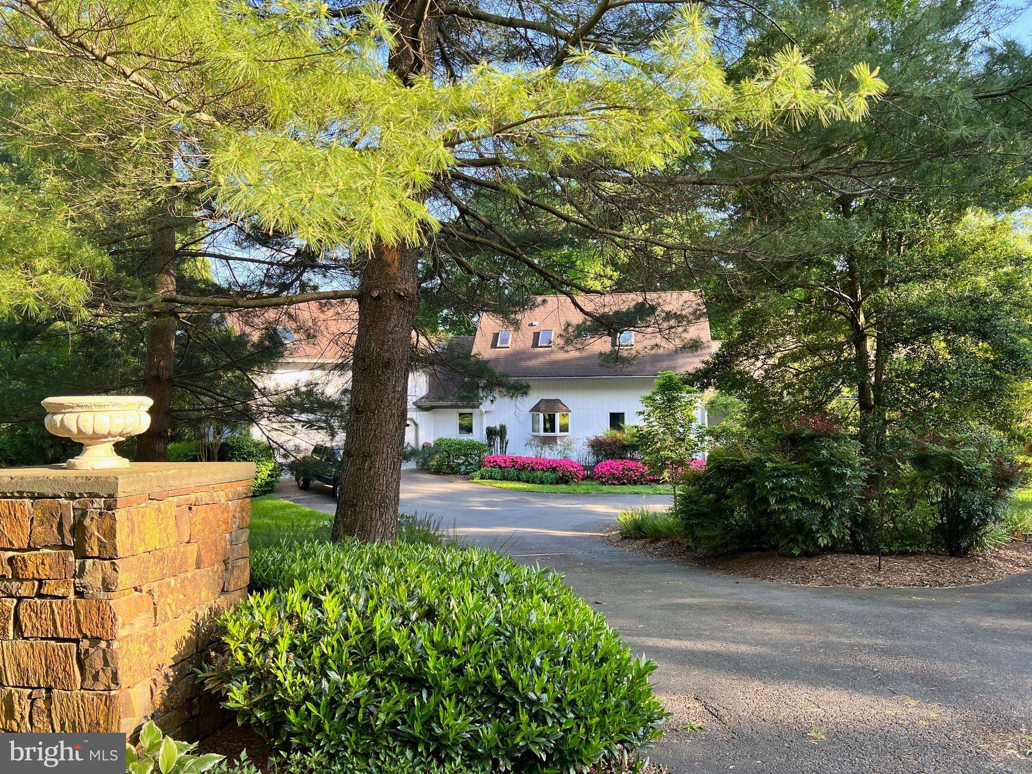 Delaplane, VA 20144,3924 COBBLER MOUNTAIN RD