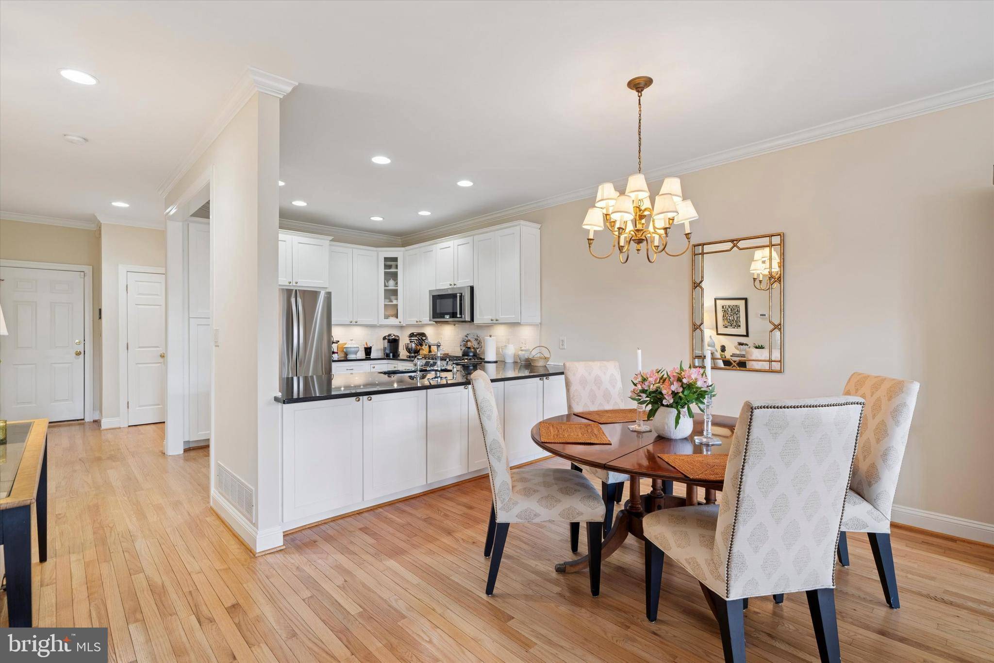 Newtown Square, PA 19073,804 WHISPERING BROOKE DR