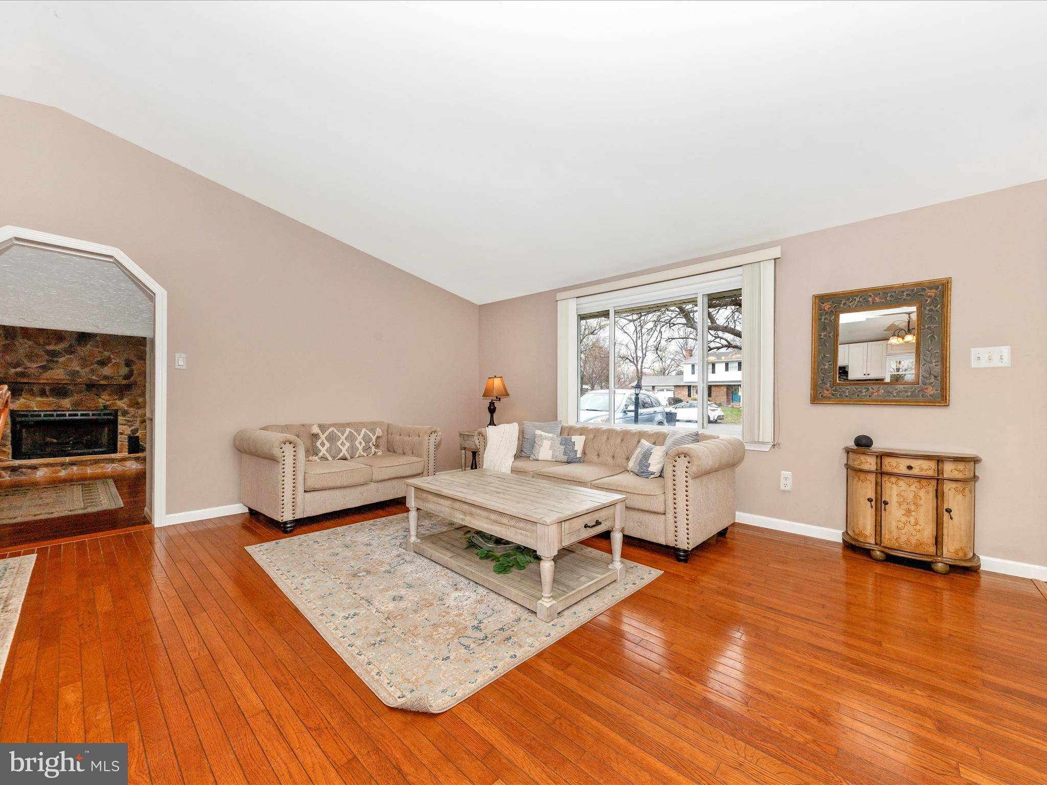 Poolesville, MD 20837,19005 DOWDEN CIR