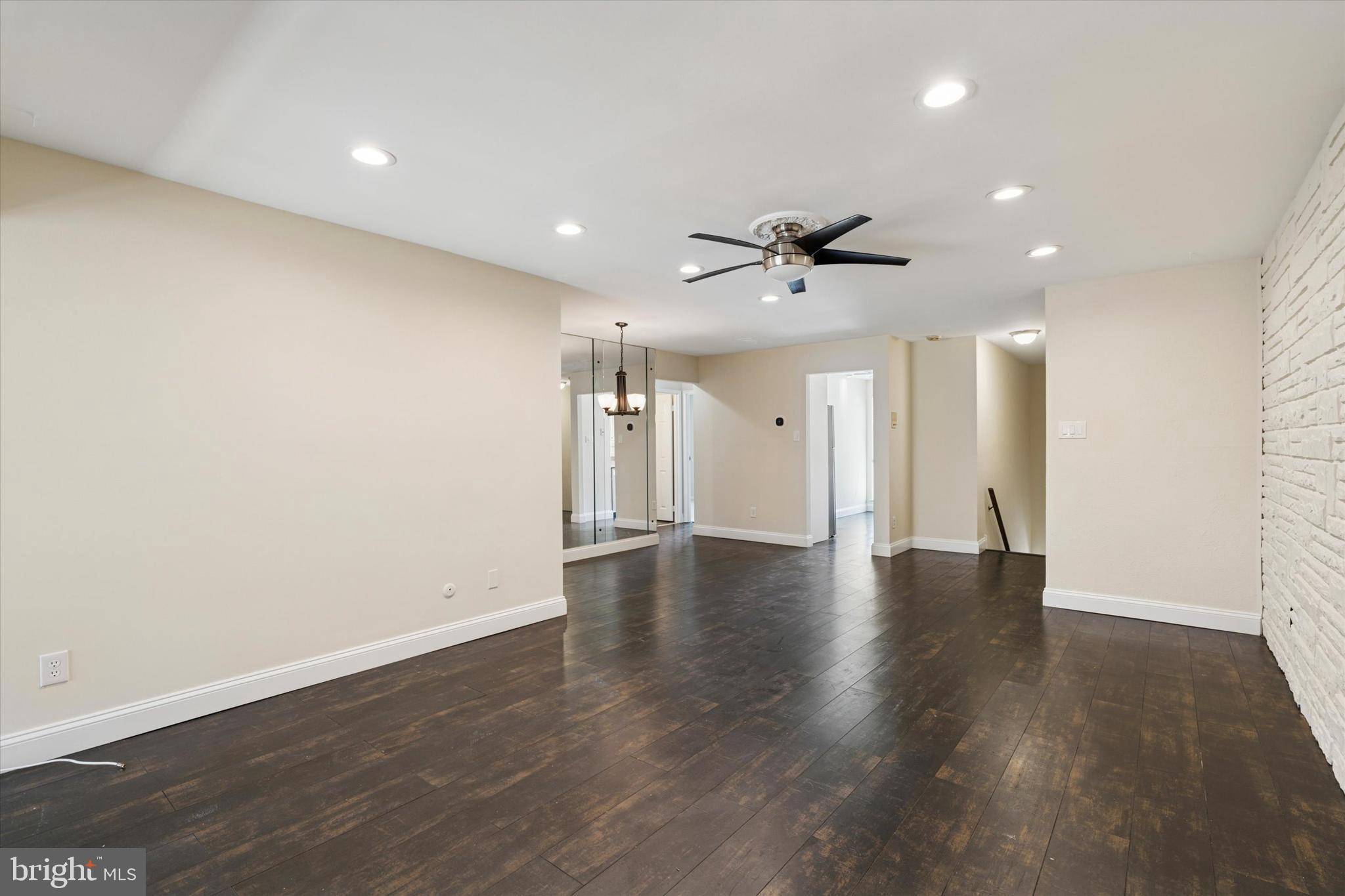 Philadelphia, PA 19128,321 SHAWMONT AVE #G