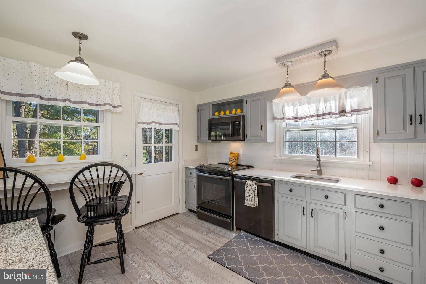 West Chester, PA 19382,1043 S NEW ST