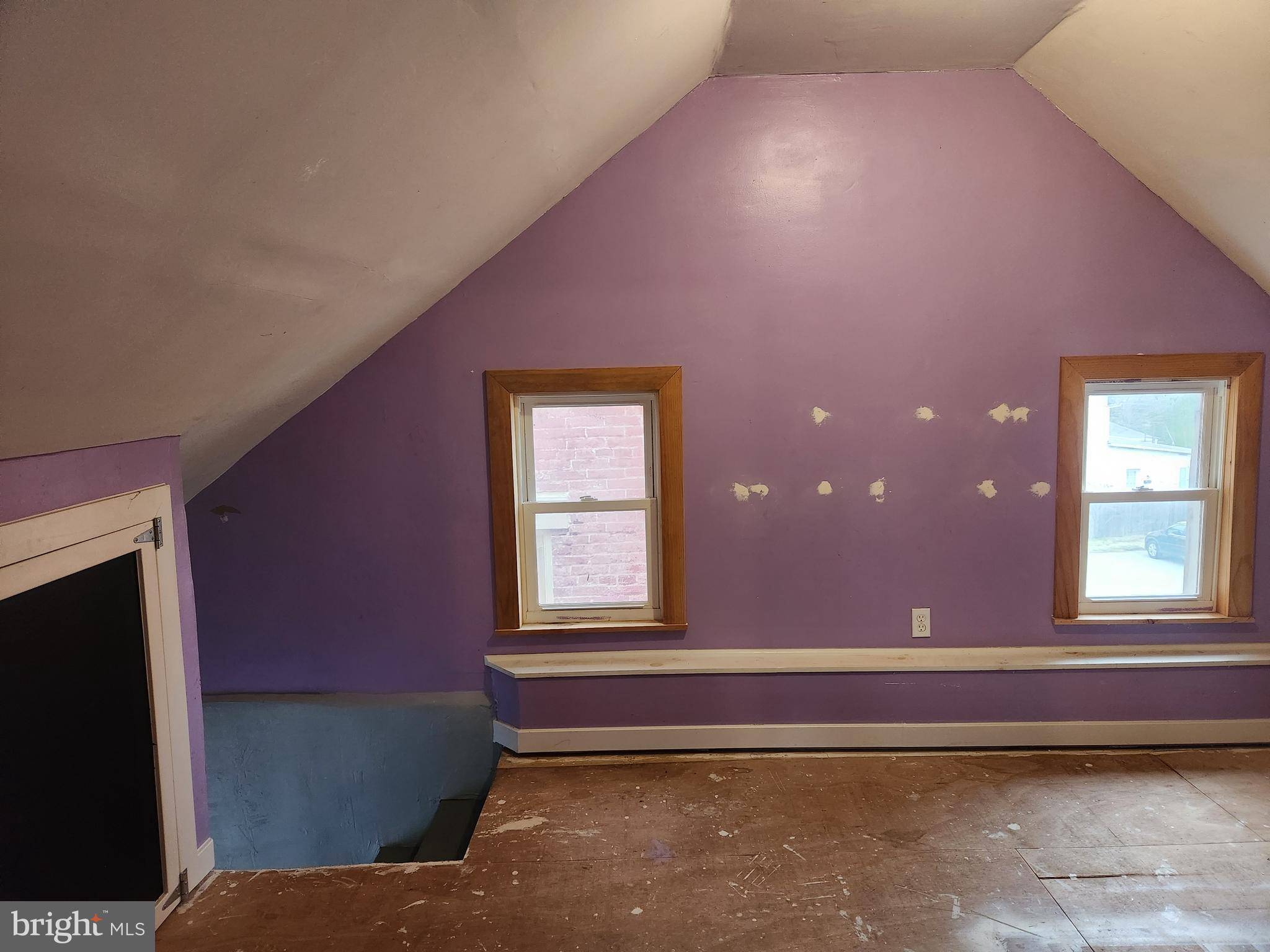 Strasburg, PA 17579,15 W MAIN ST