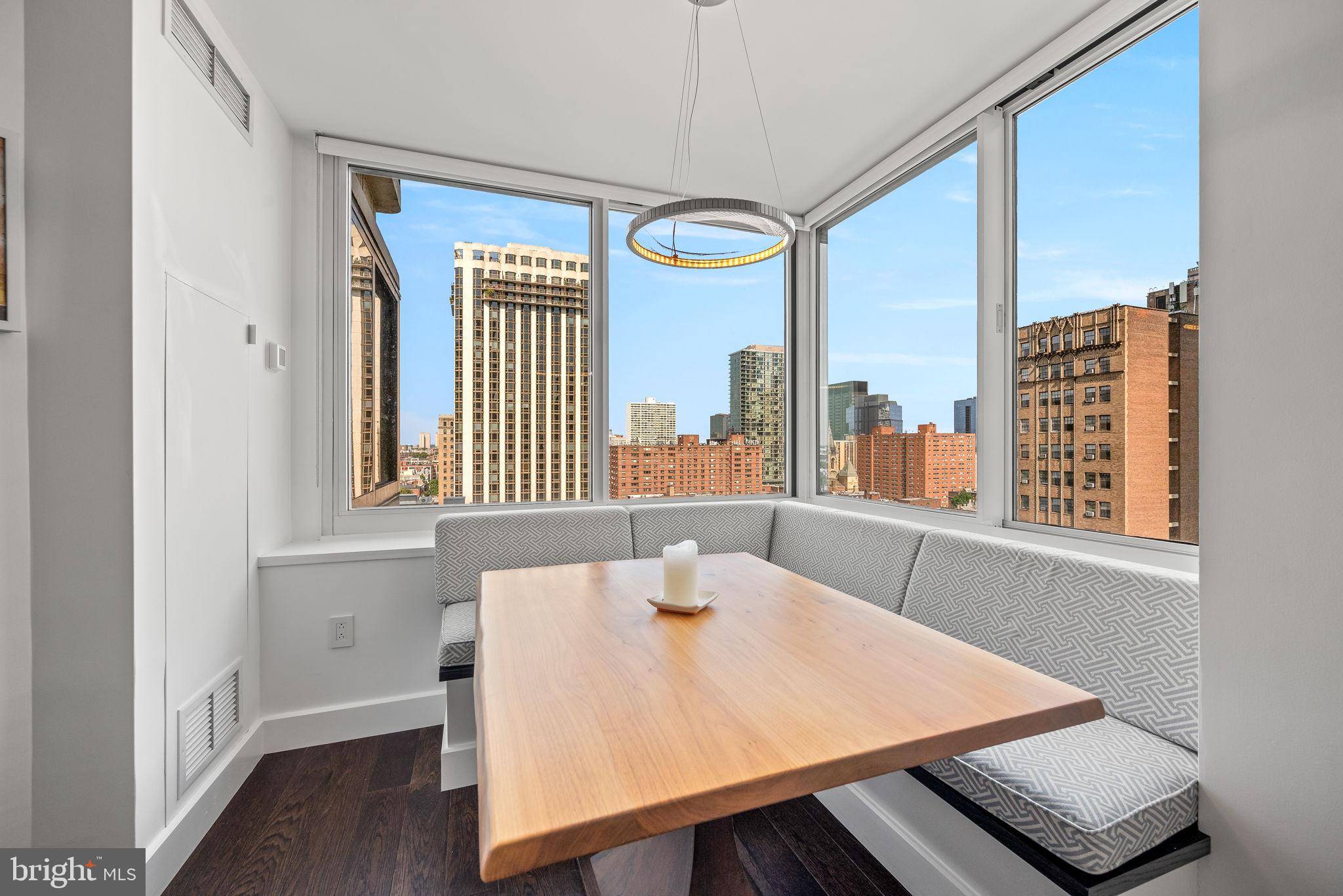 Philadelphia, PA 19103,202-10 W RITTENHOUSE SQ #1104