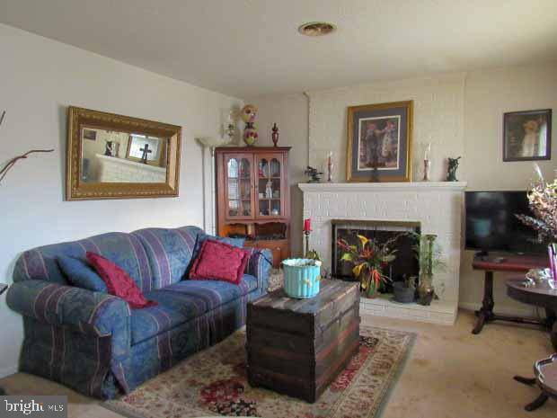 Inwood, WV 25428,177 DELLINGER DR