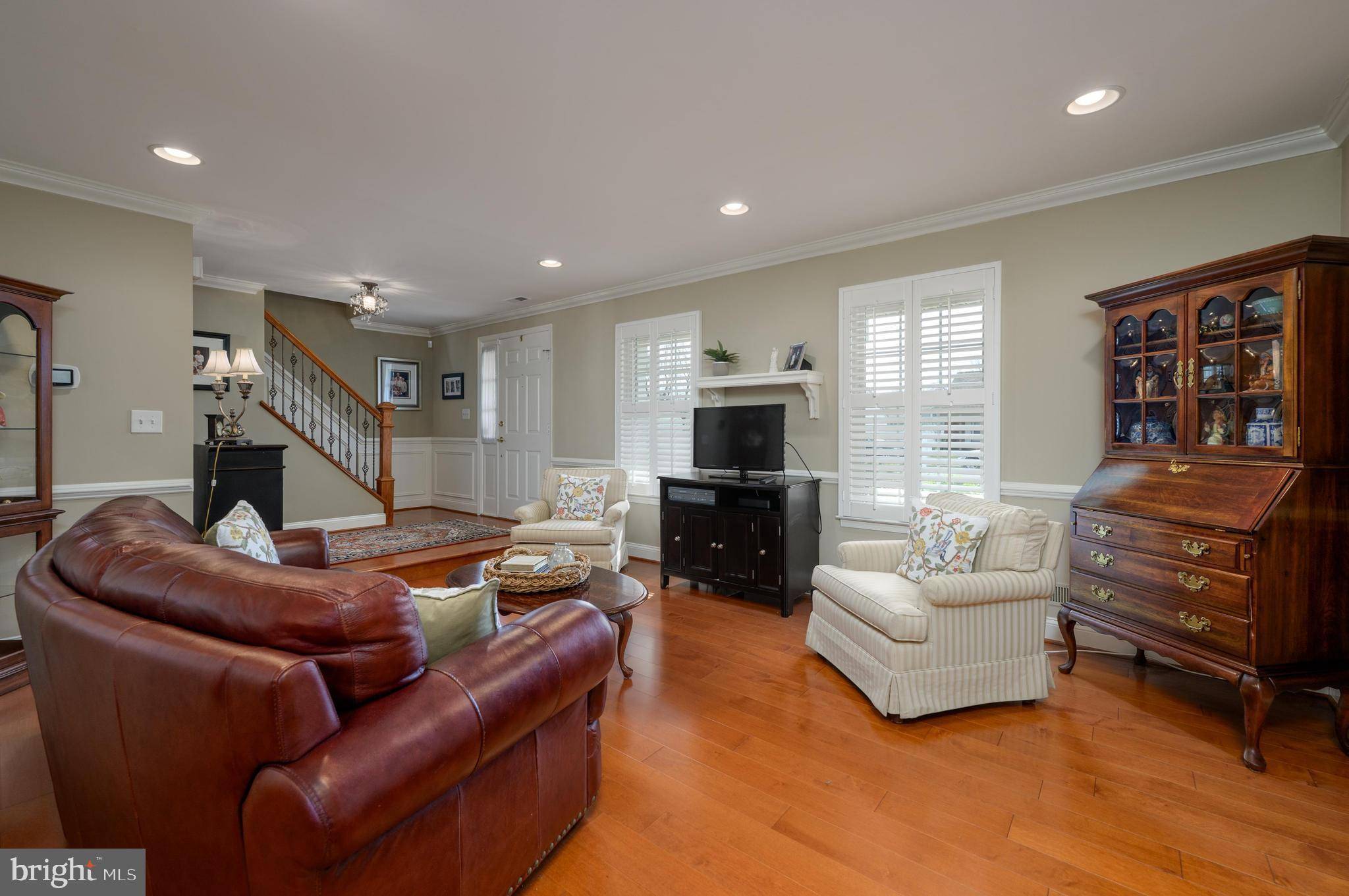 Mount Laurel, NJ 08054,227 MEADOW DR