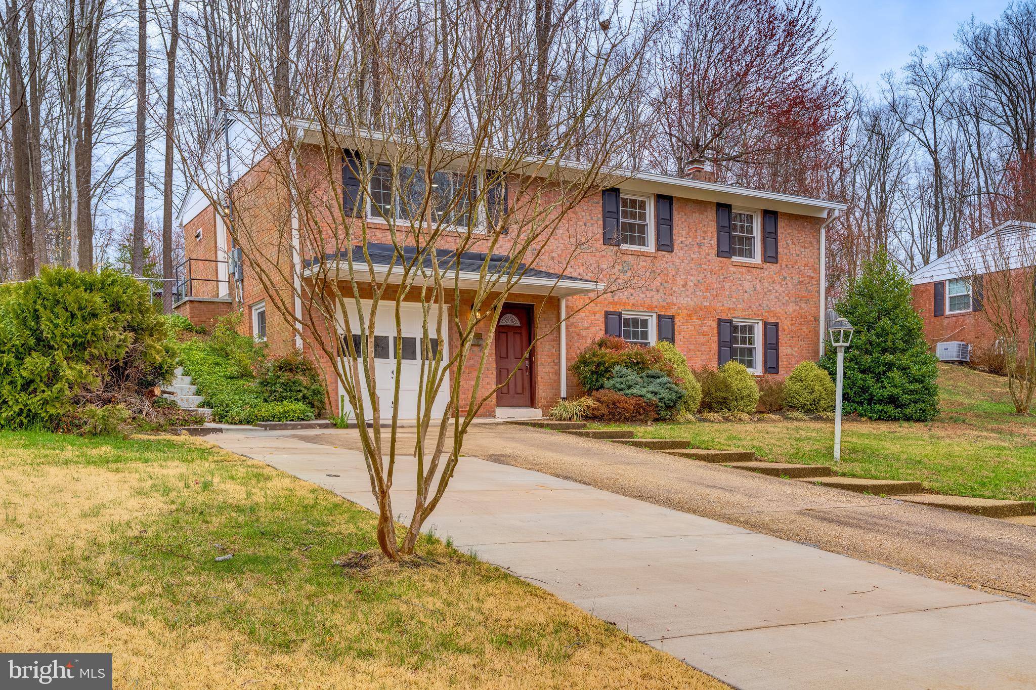 Annandale, VA 22003,4721 SPRINGBROOK DR