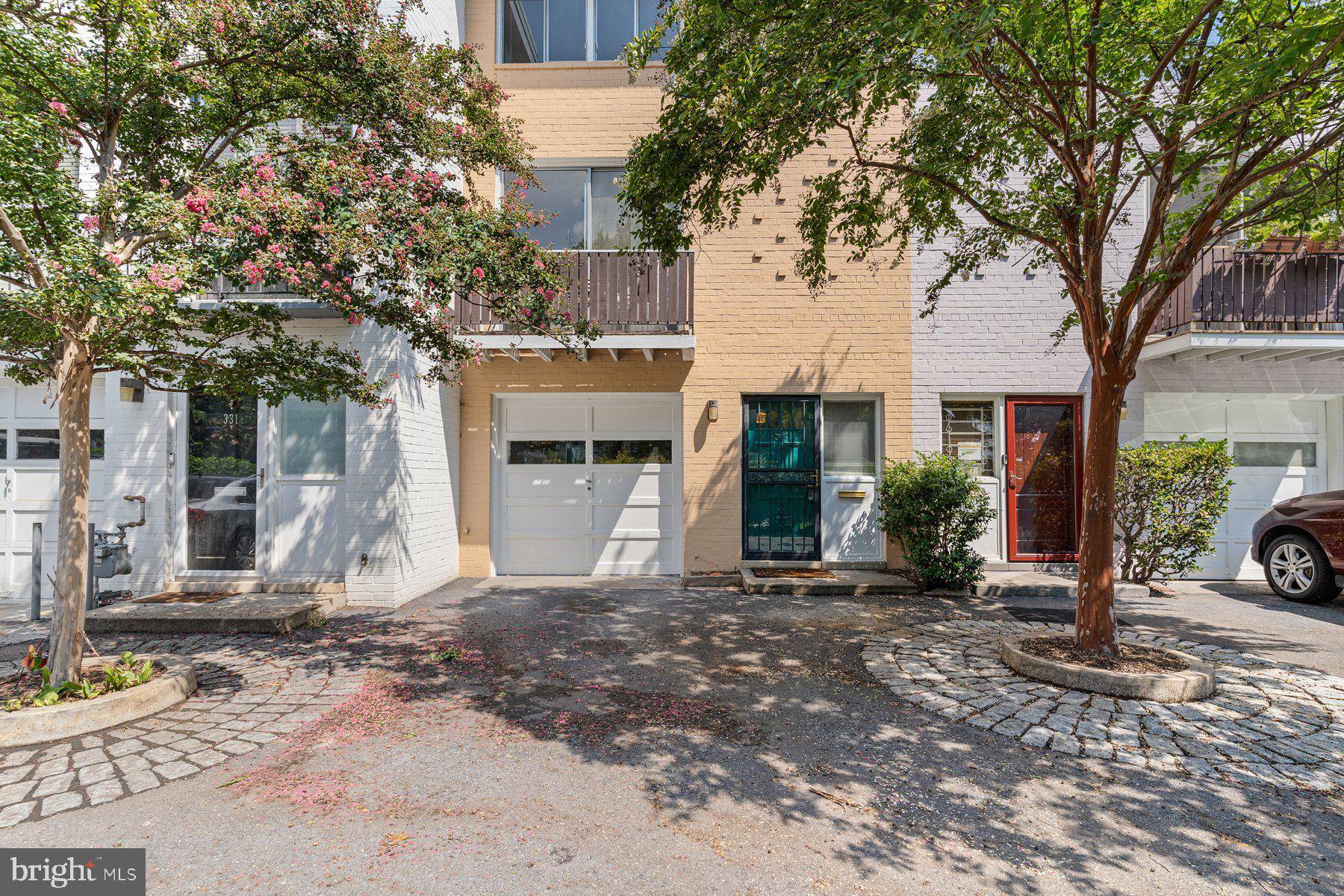 Washington, DC 20024,329 I ST SW #205