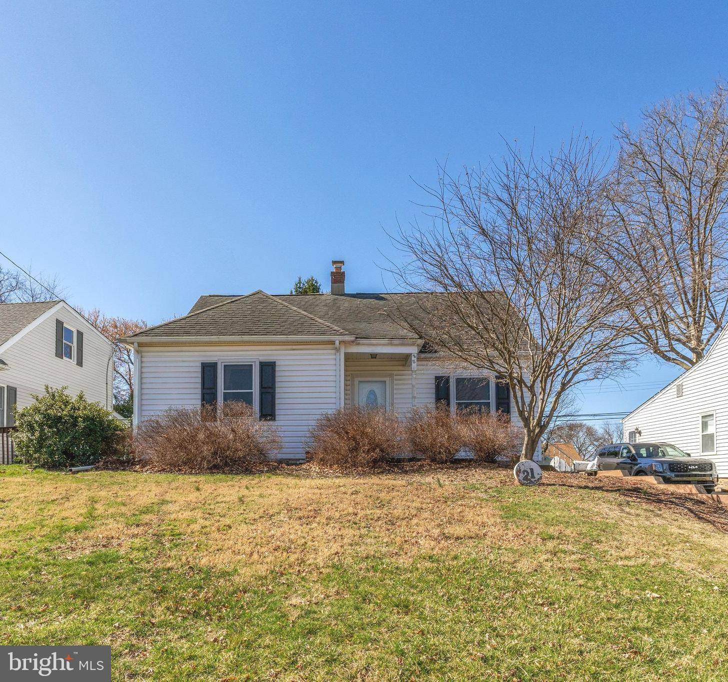 Hatboro, PA 19040,21 JAMES RD