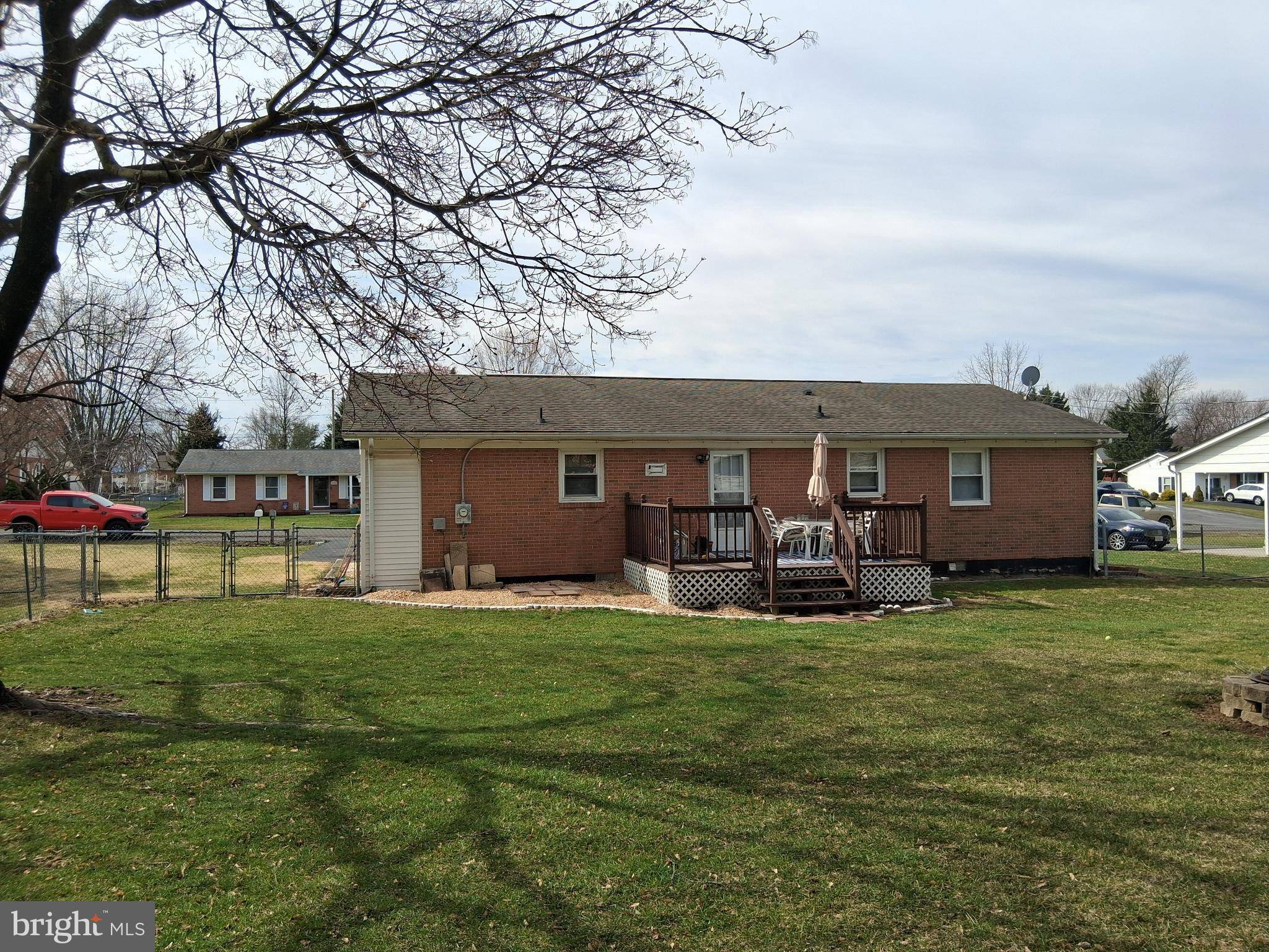 Stephens City, VA 22655,113 MEADOWLARK LN