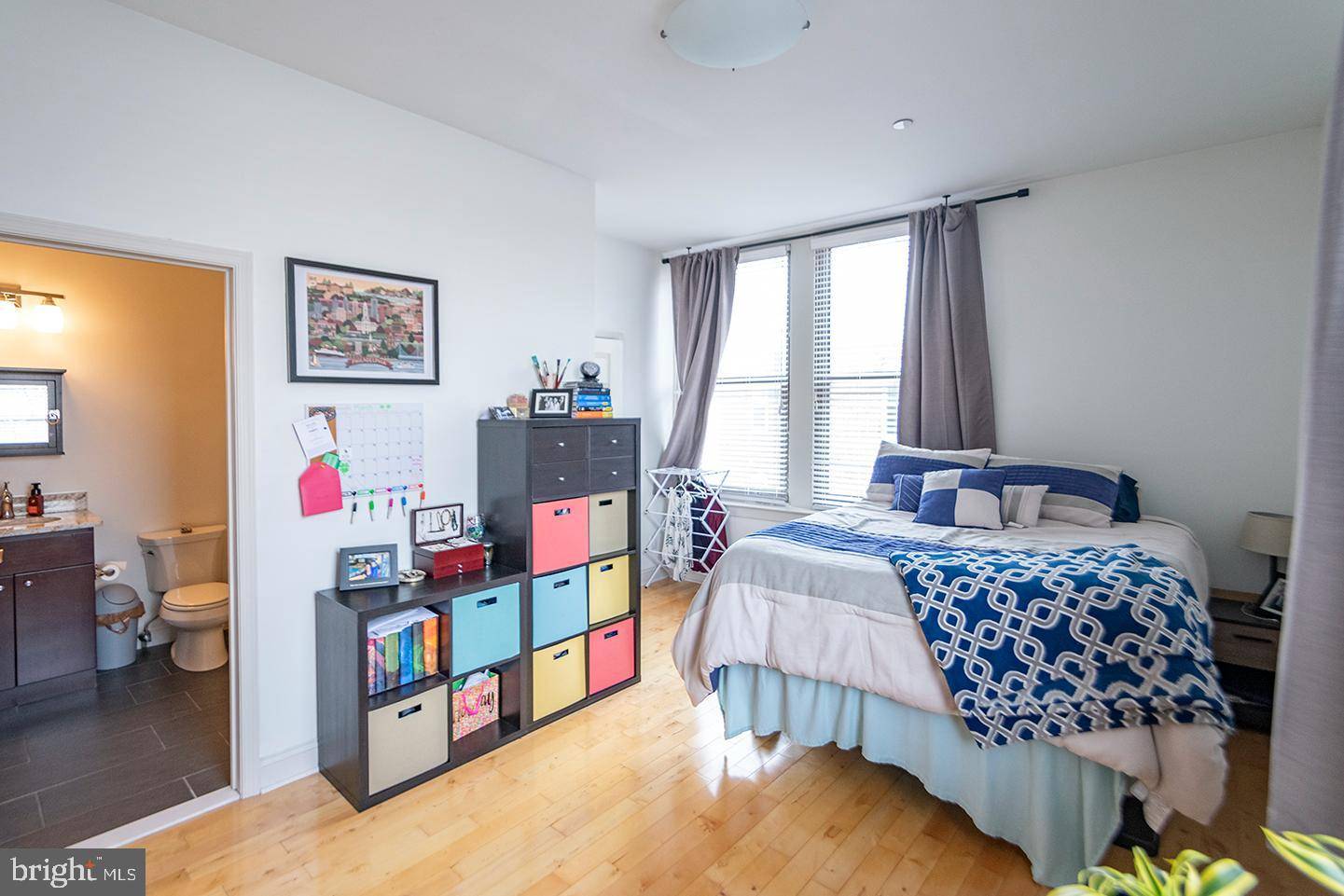 Philadelphia, PA 19146,427-33 MONROE ST #302