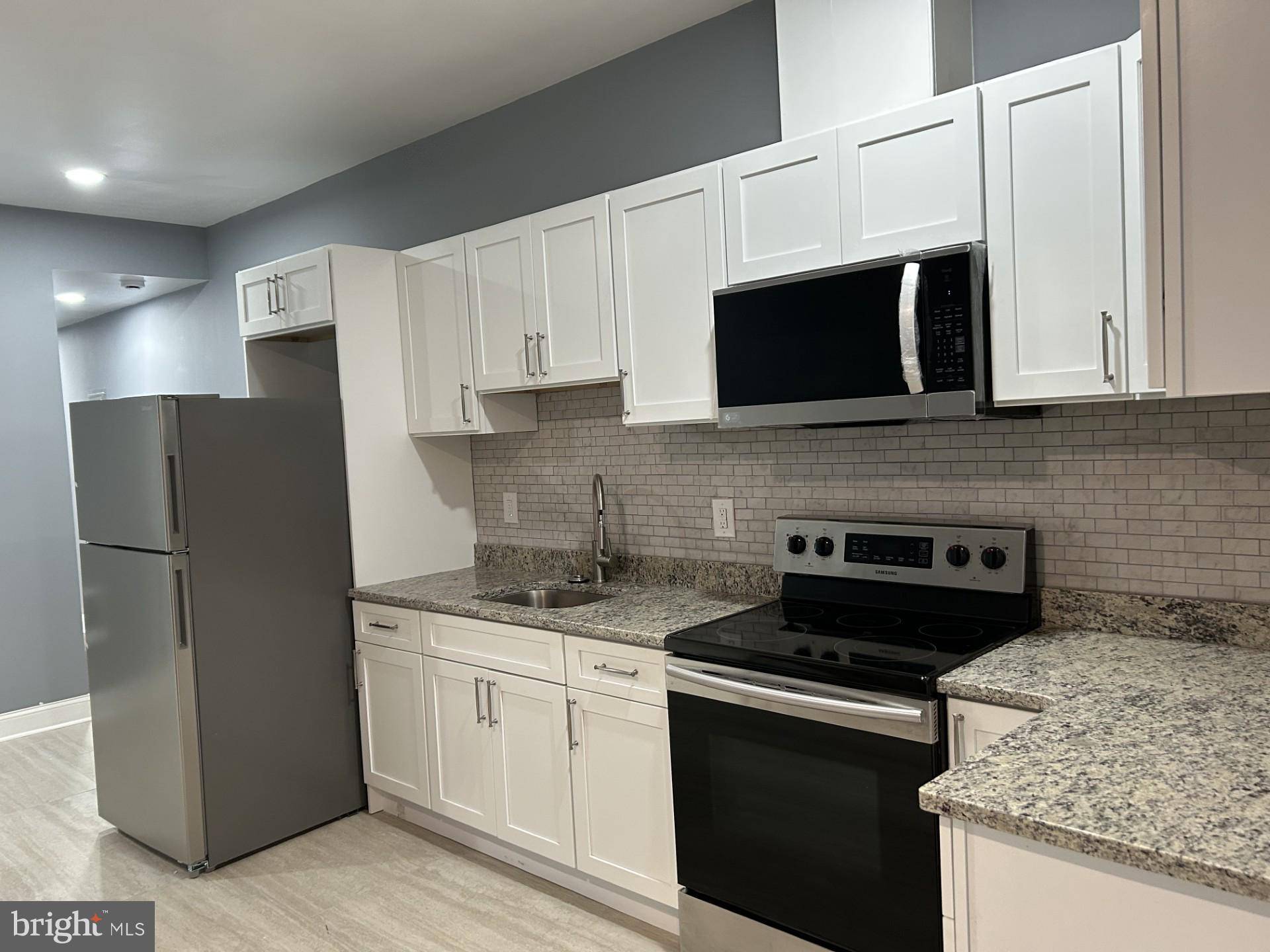 Philadelphia, PA 19139,256 S 52ND ST
