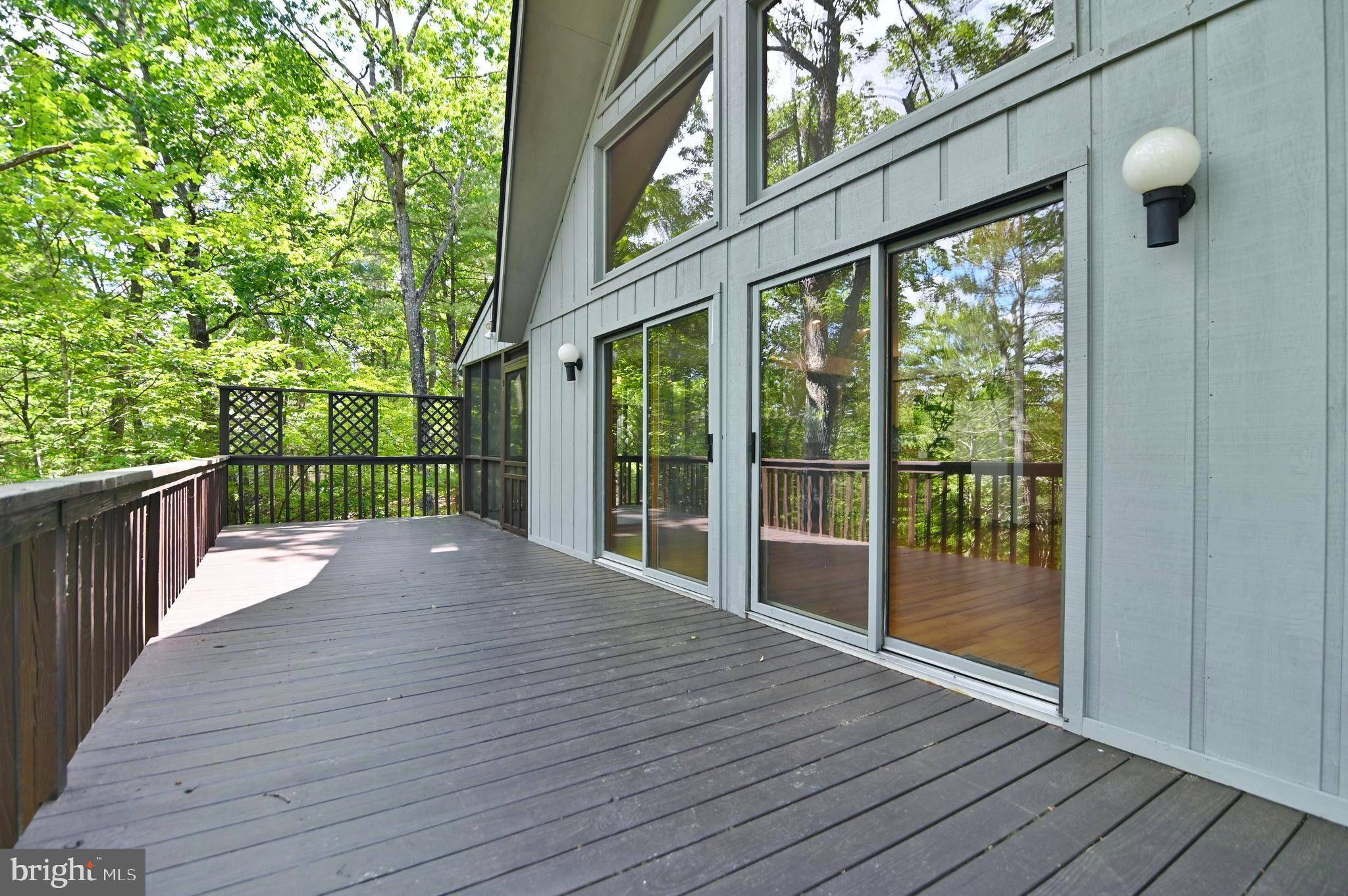 Basye, VA 22810,277 ANDERSON RD