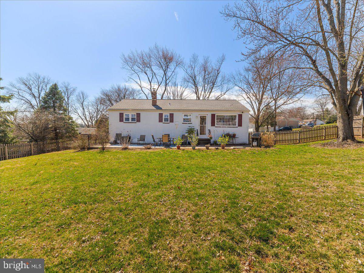 Norristown, PA 19403,612 LISA LN