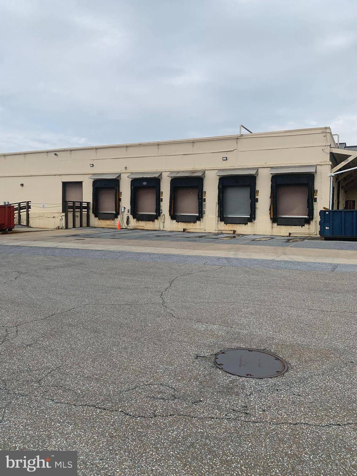Lancaster, PA 17601,1000 NEW HOLLAND AVE #B2, STE B