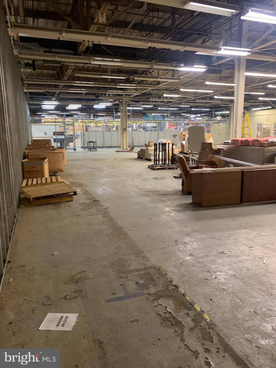 Lancaster, PA 17601,1000 NEW HOLLAND AVE #B2, STE B