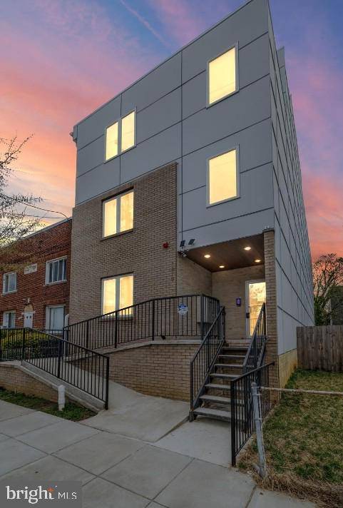 Washington, DC 20020,1416 22ND ST SE #5