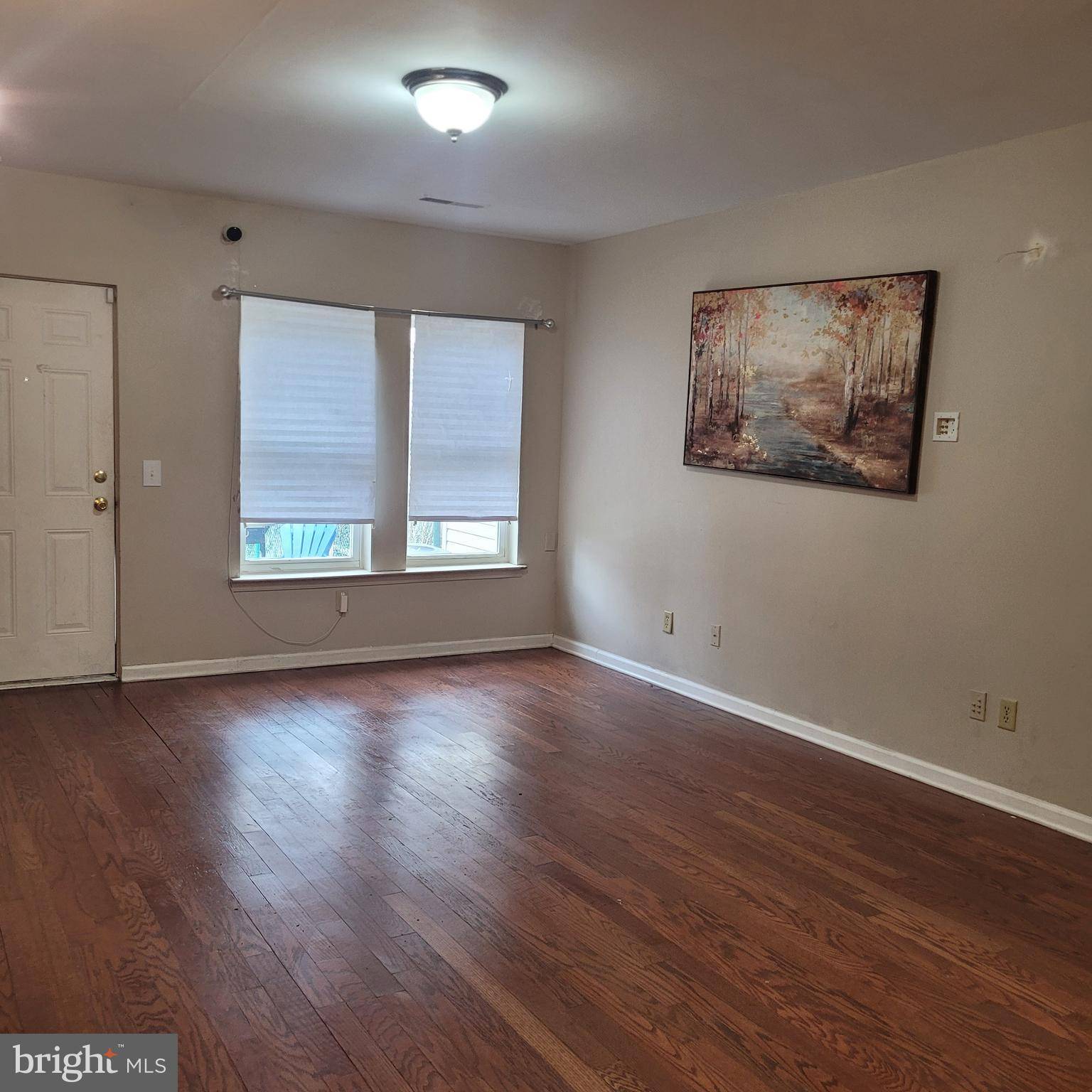 Trenton, NJ 08618,61 TITUS AVE