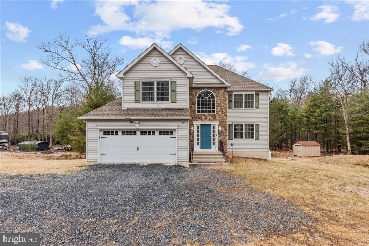 Stroudsburg, PA 18360,1081 DELAWARE LN