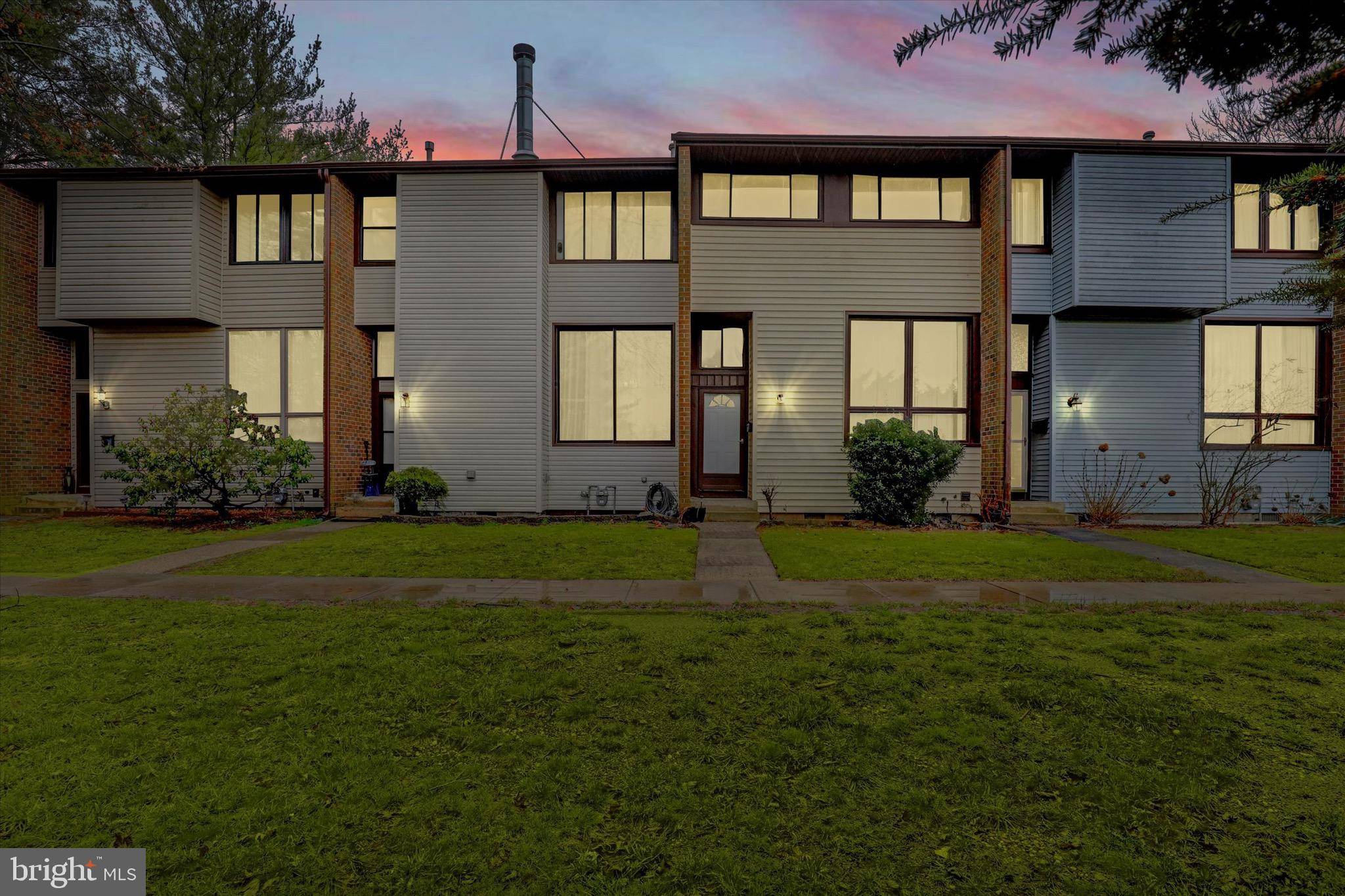 Hightstown, NJ 08520,186 HAMILTON PL