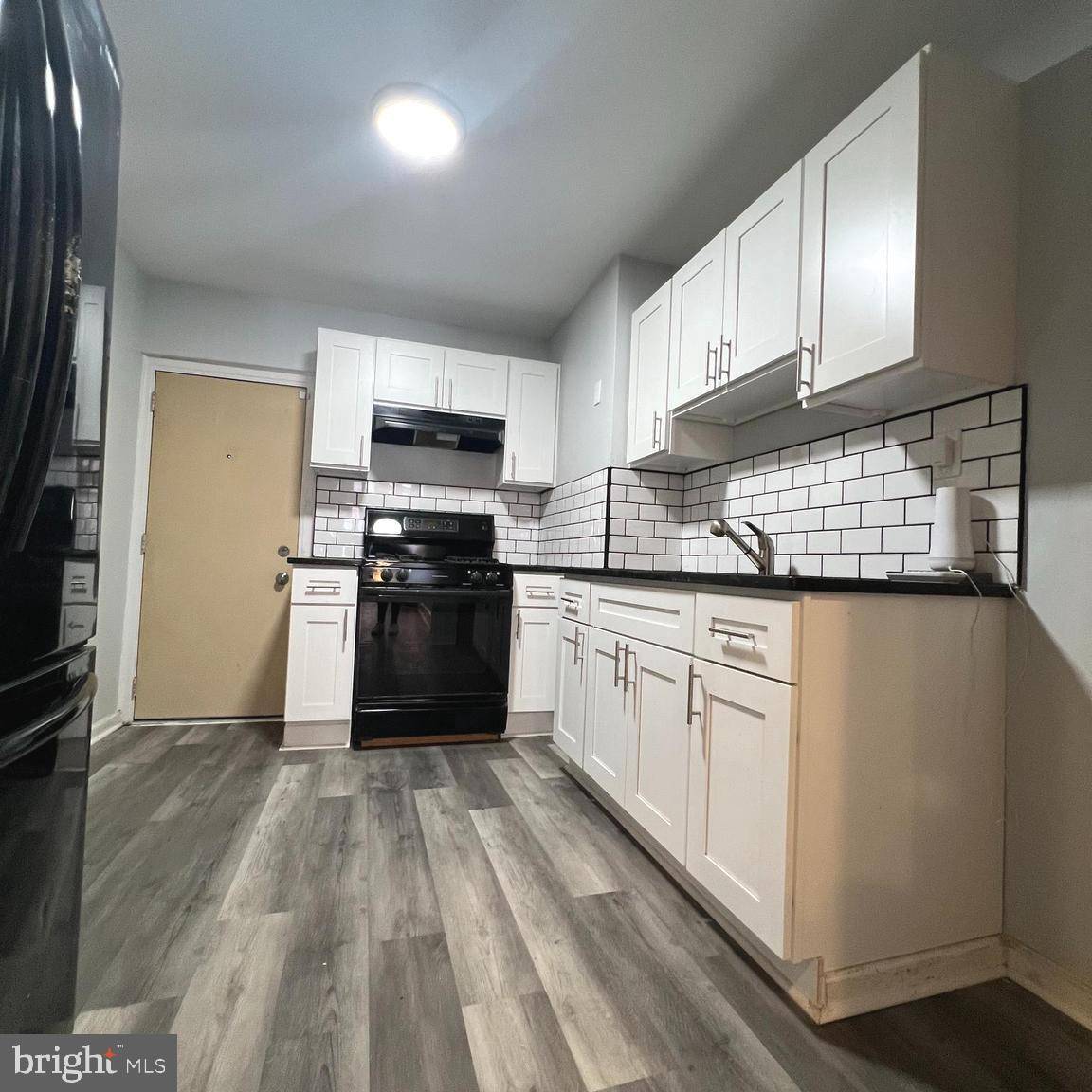 Philadelphia, PA 19132,2242 N BOUVIER ST
