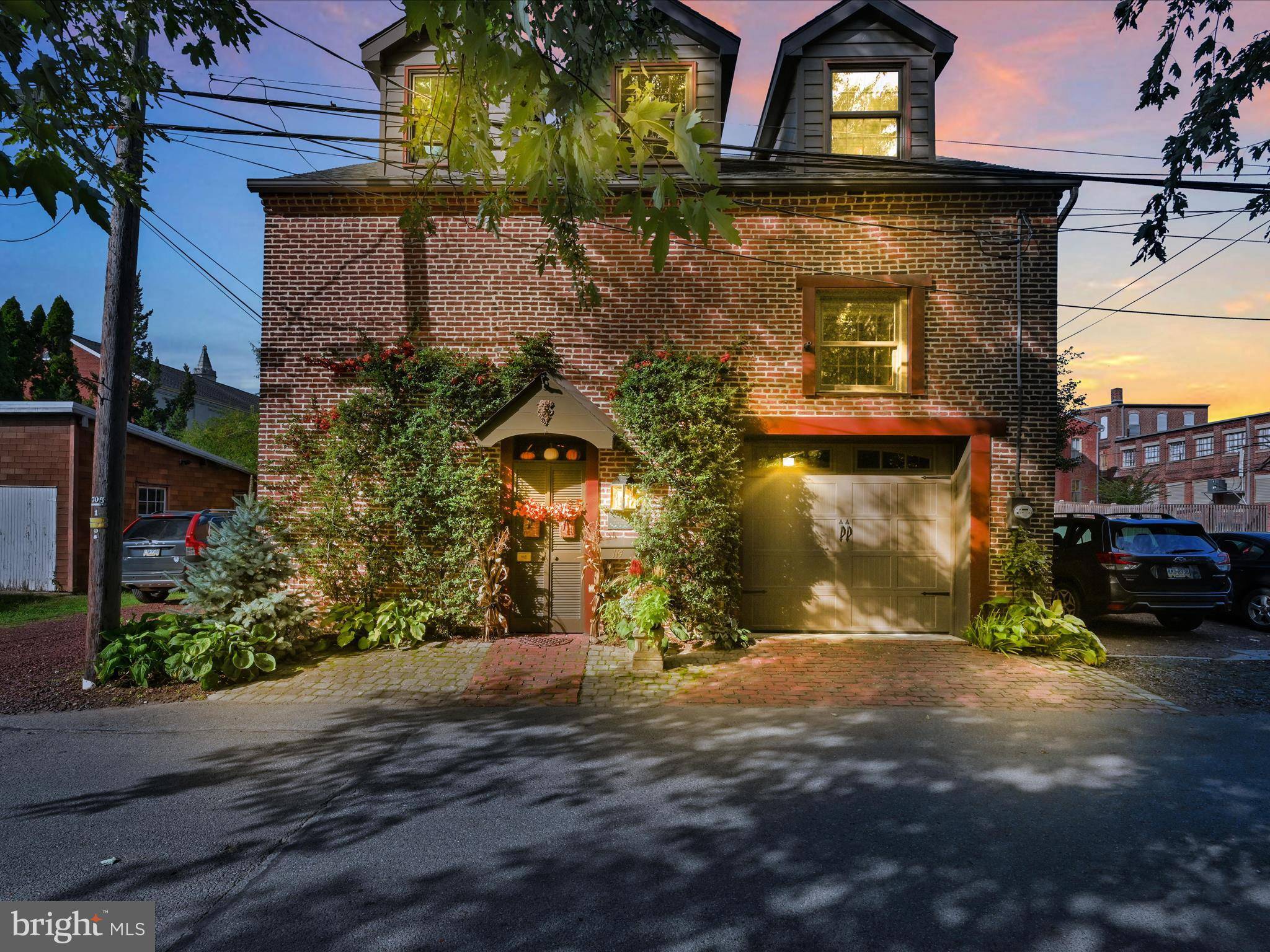 Marietta, PA 17547,114 W HAZEL AVE