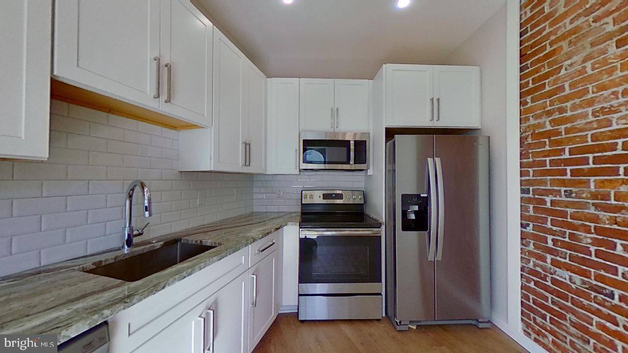 Philadelphia, PA 19104,3859-61 LANCASTER AVE #2F