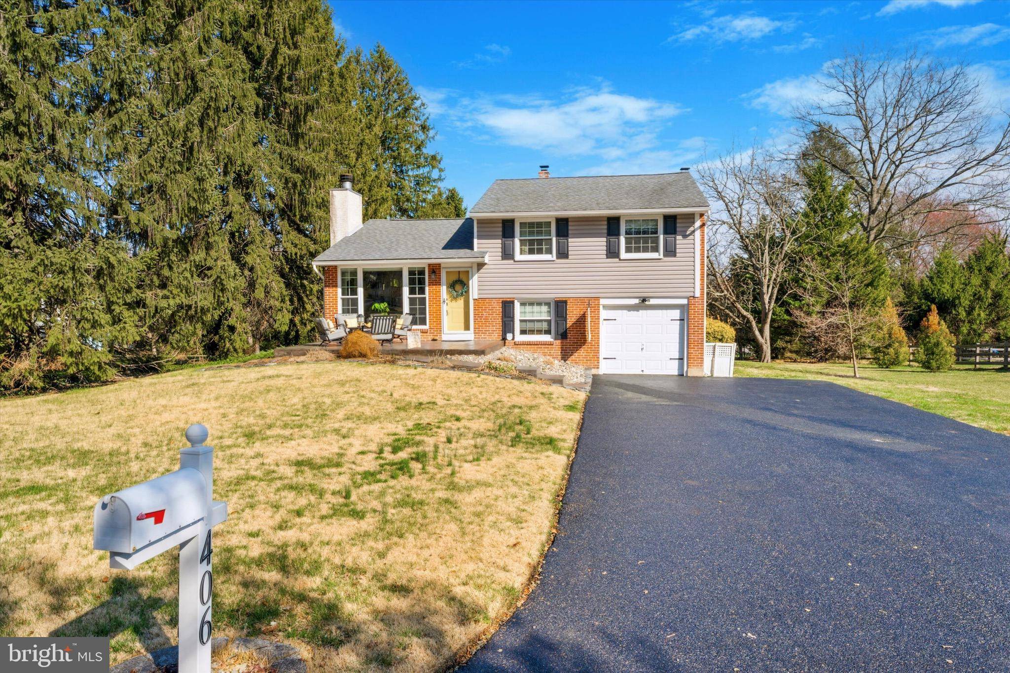 Wallingford, PA 19086,406 SHEFFIELD DR