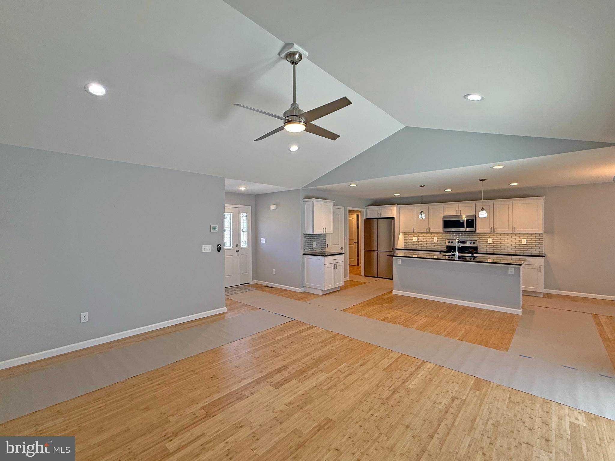 Lewes, DE 19958,21324 N ACORN WAY