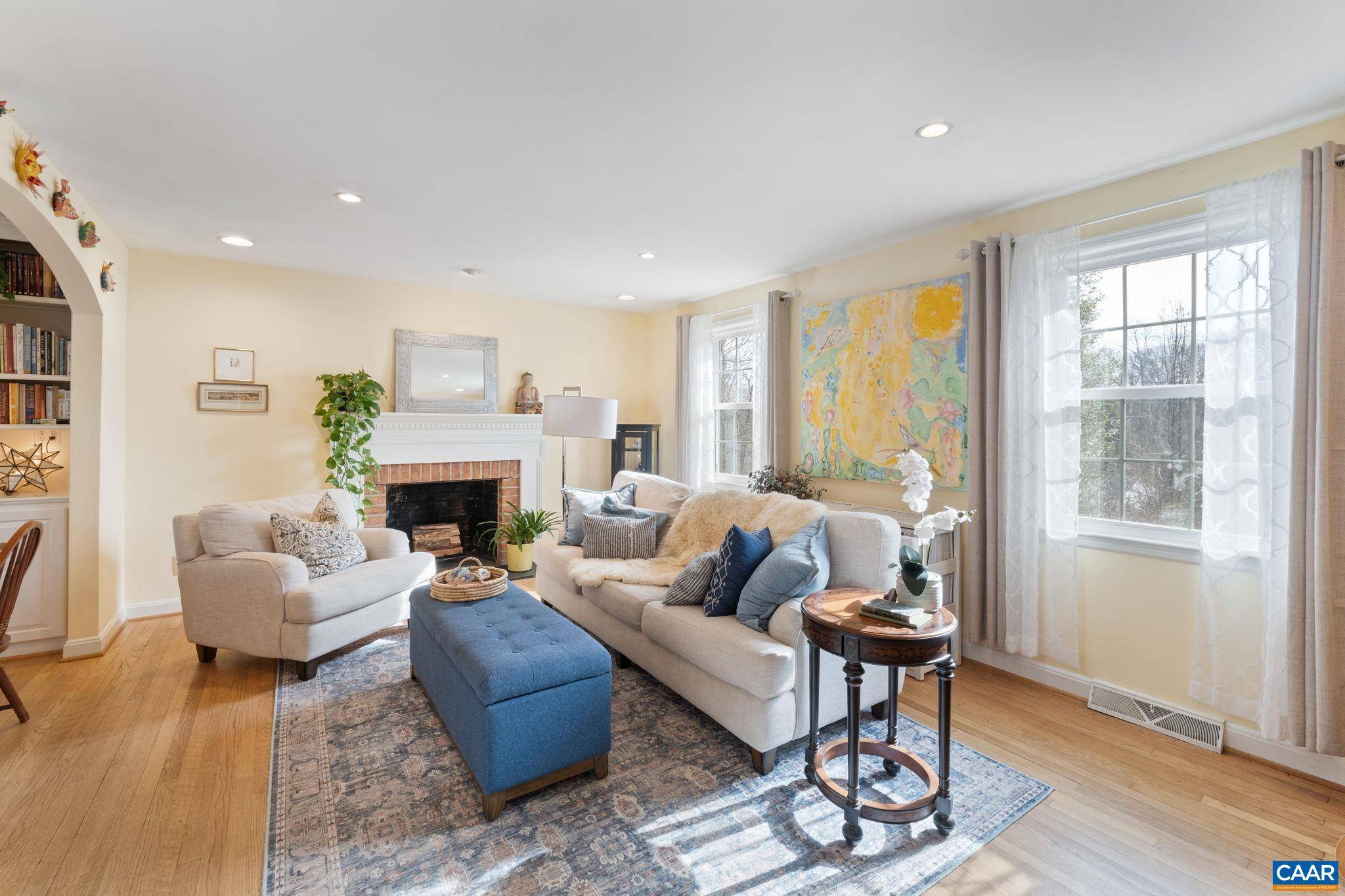 Charlottesville, VA 22901,2329 GLENN CT