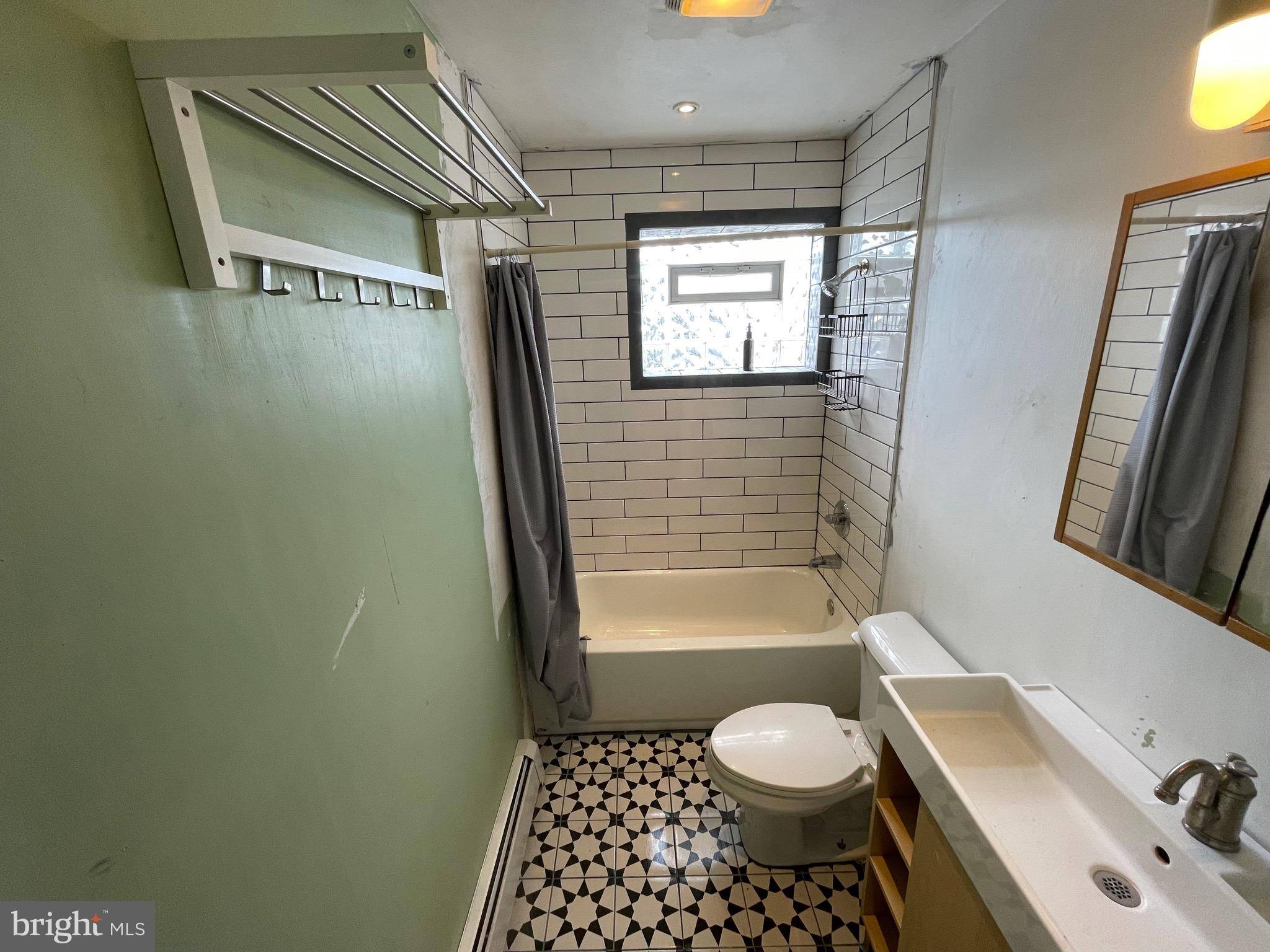 Philadelphia, PA 19104,1026 N 43RD ST