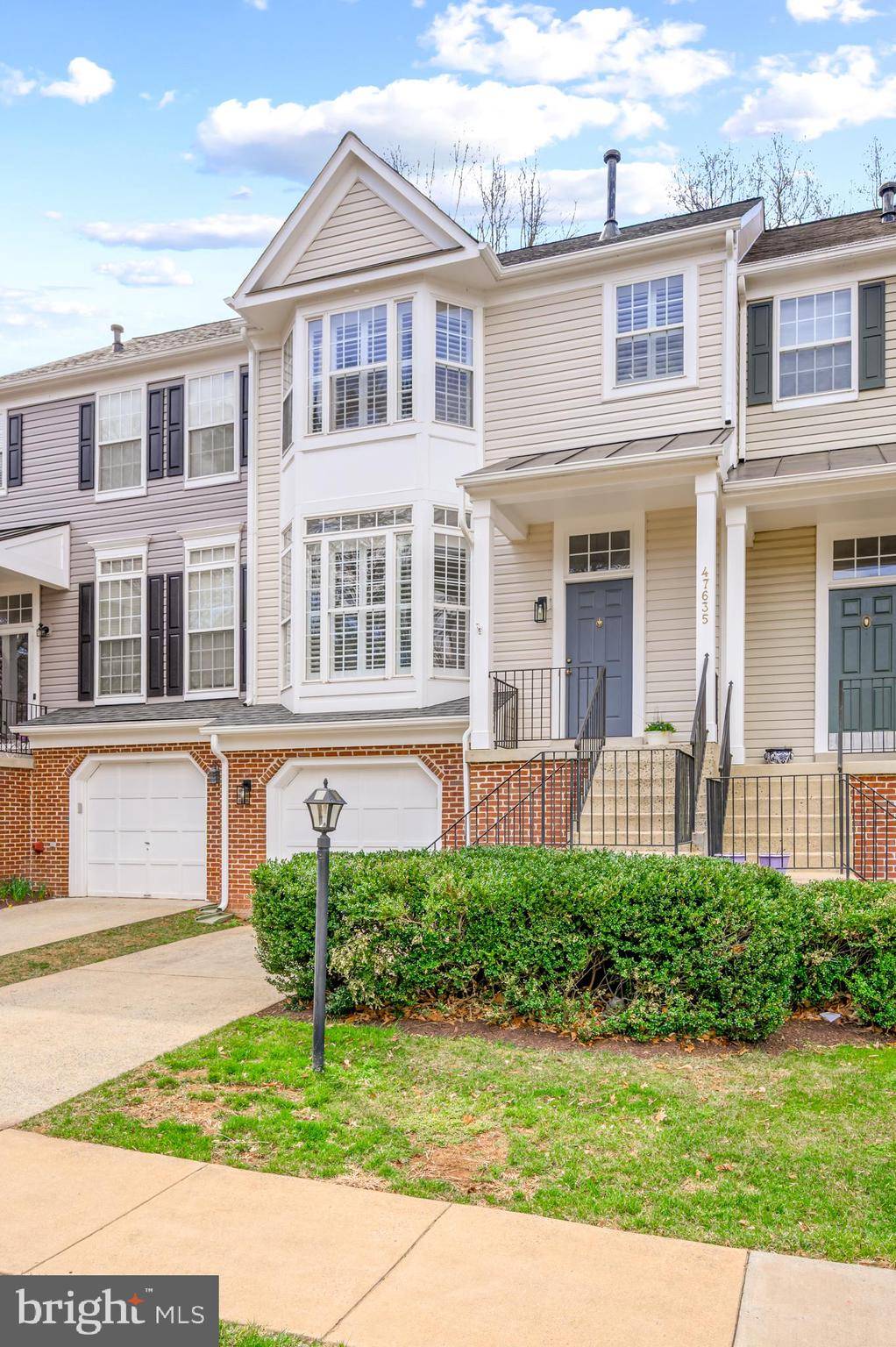 Sterling, VA 20165,47635 WEATHERBURN TER
