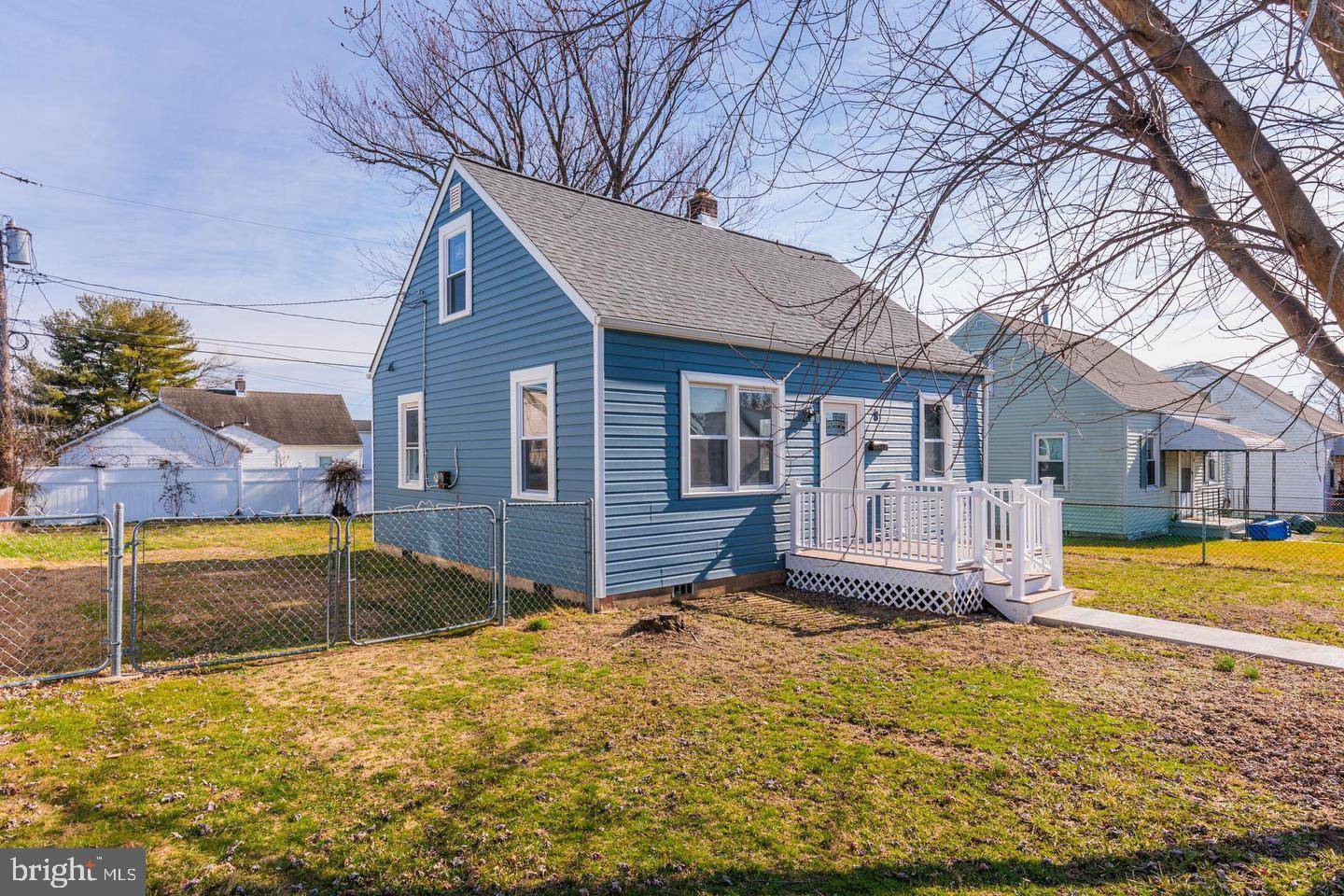 Essex, MD 21221,8 AVENAL RD
