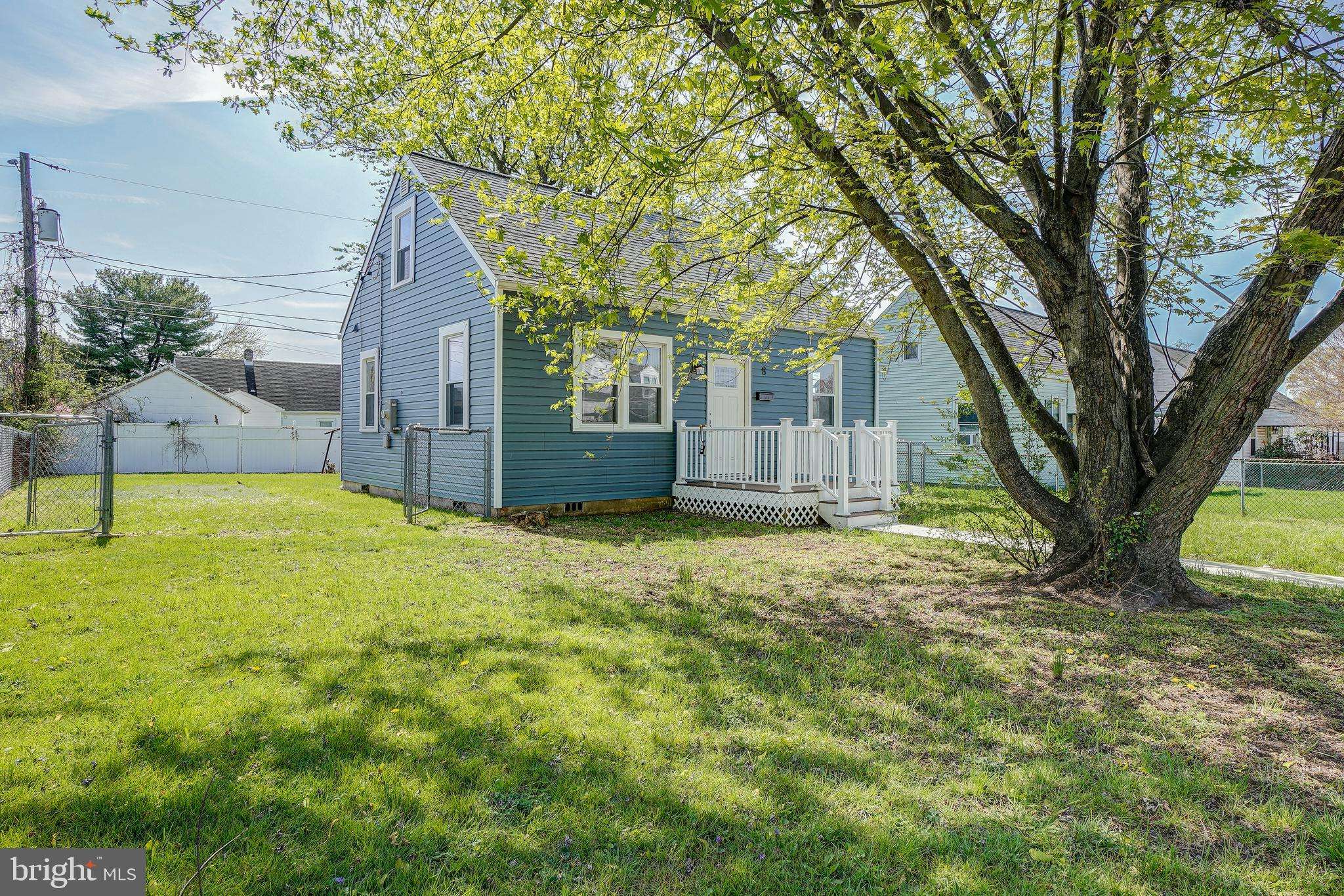 Essex, MD 21221,8 AVENAL RD