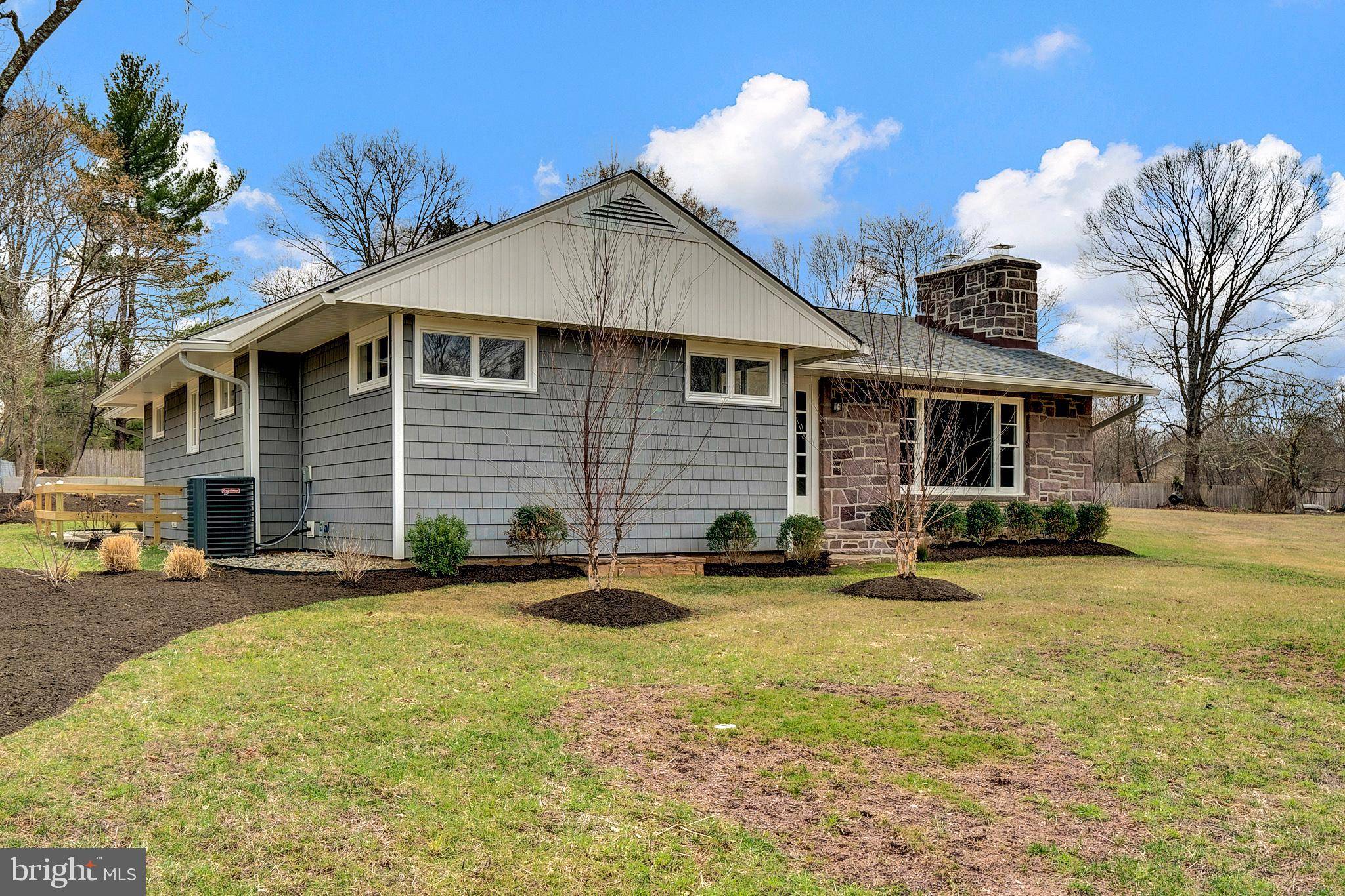Titusville, NJ 08560,412 WASHINGTON CROSSING PENNINGTON RD
