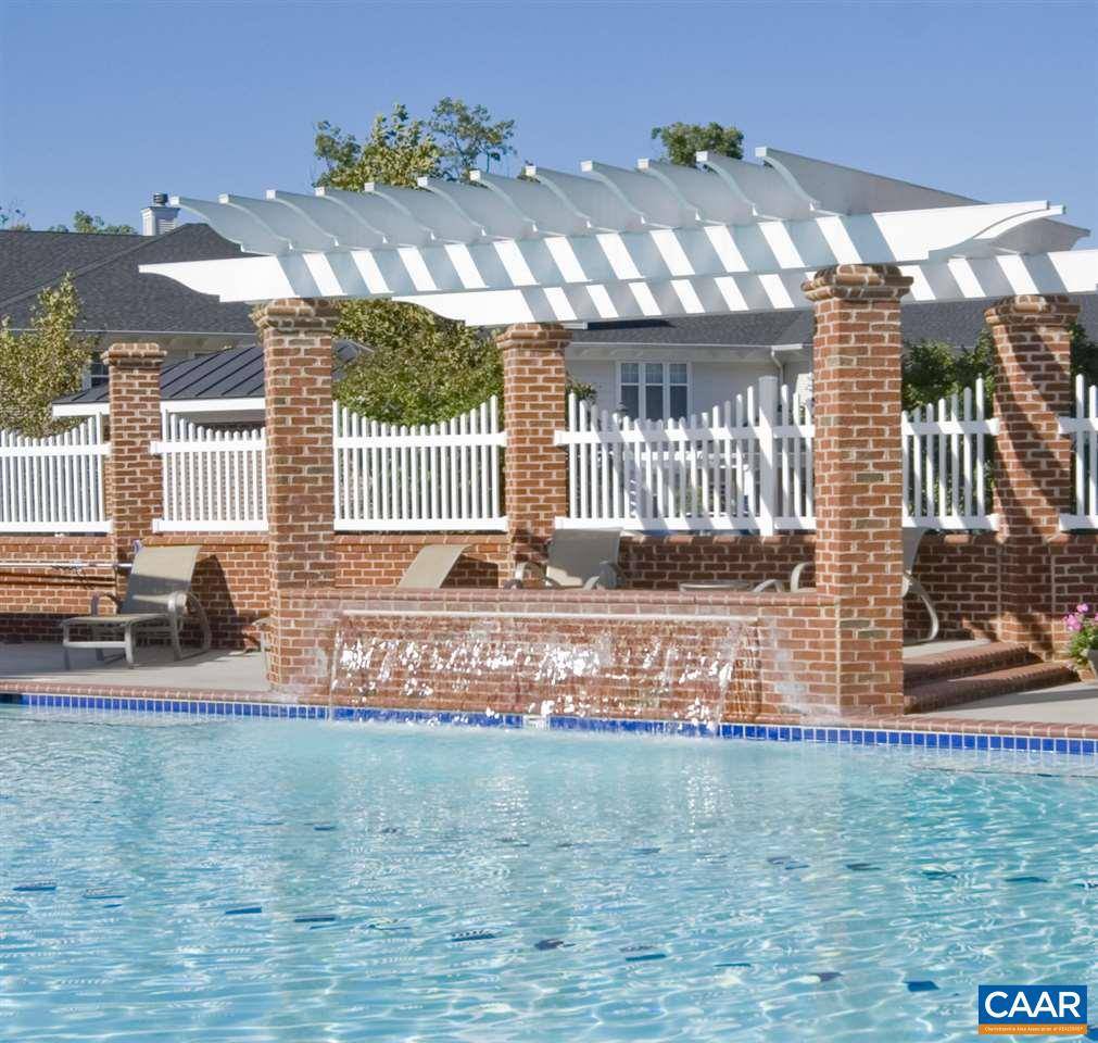 Charlottesville, VA 22903,1536 WATER OAK CT