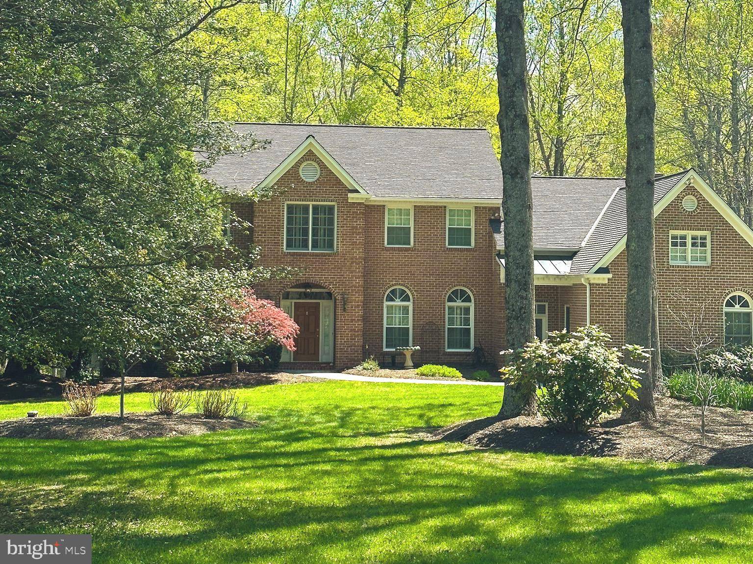 Clifton, VA 20124,8390 SYLVAN WAY