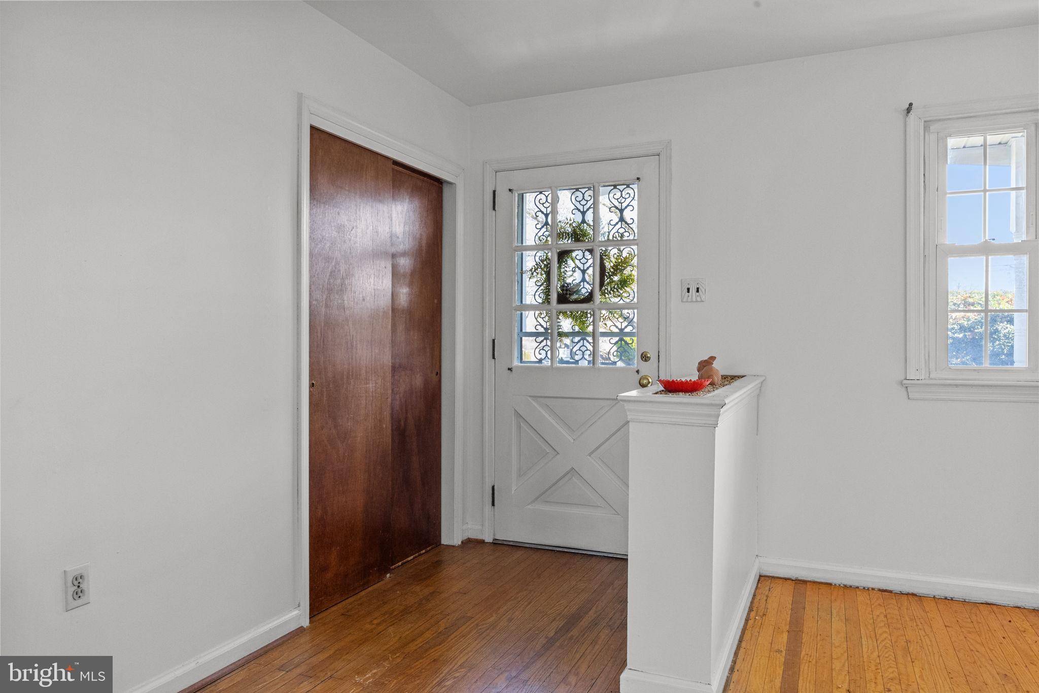 Southampton, PA 18966,806 W MAPLE DR