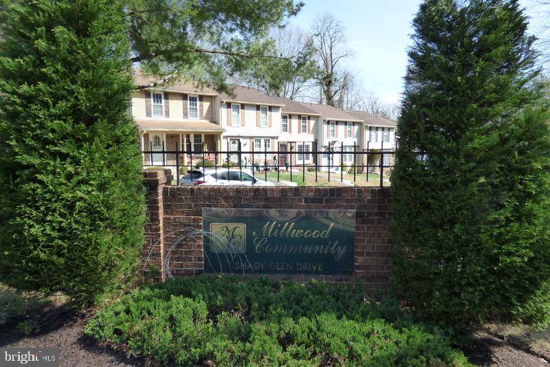Capitol Heights, MD 20743,442 SHADY GLEN DR