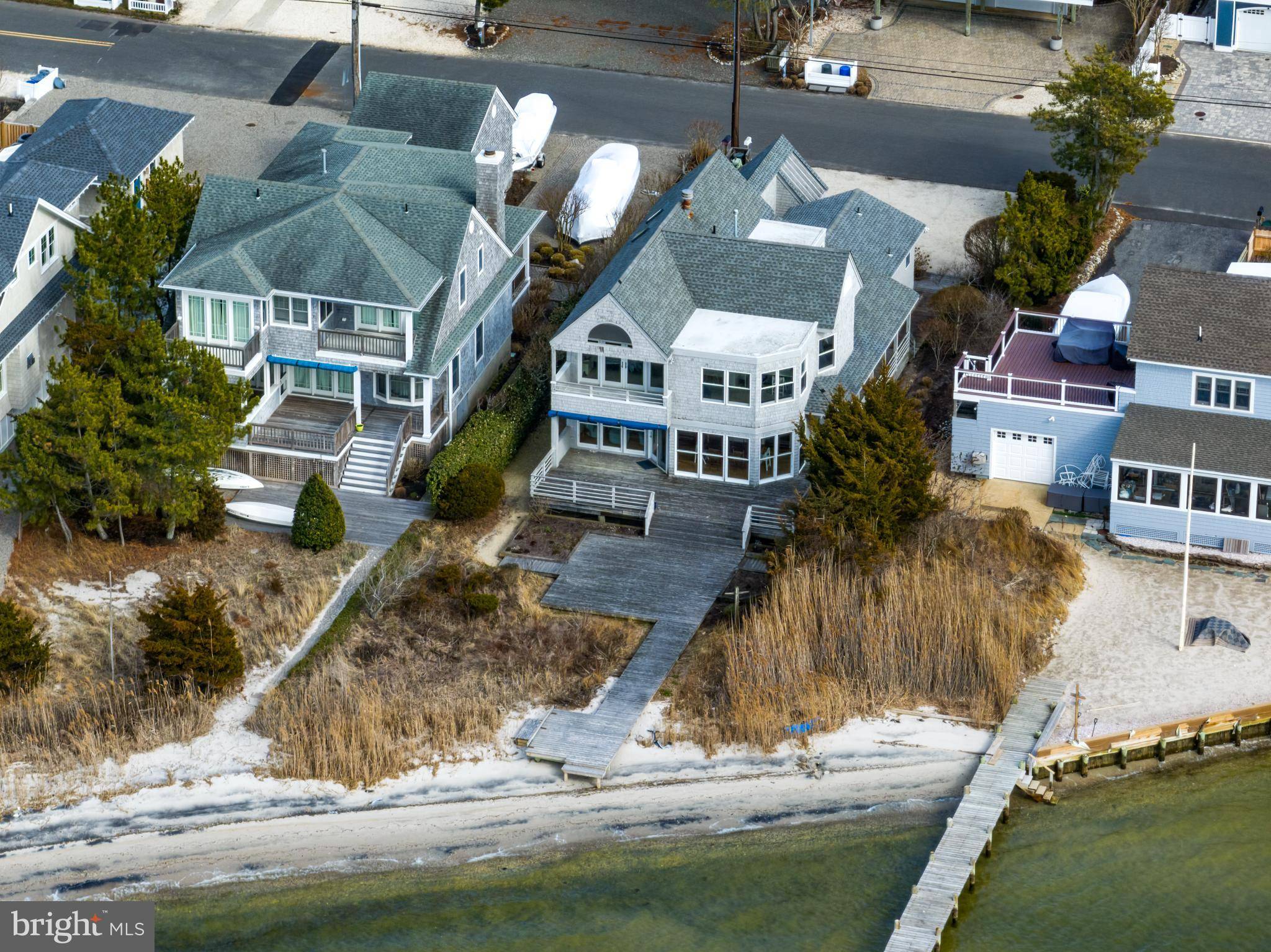 Harvey Cedars, NJ 08008,5620 HOLLY AVENUE