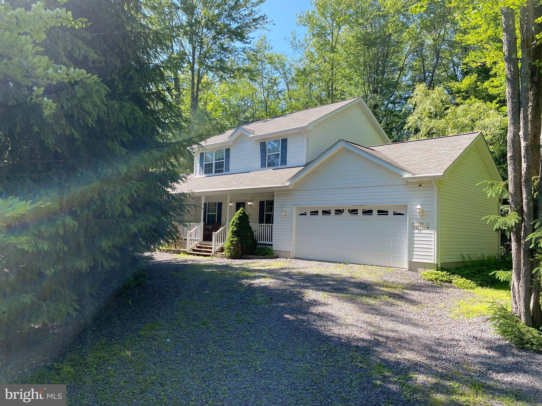 Pocono Lake, PA 18347,221 WYALUSING DR