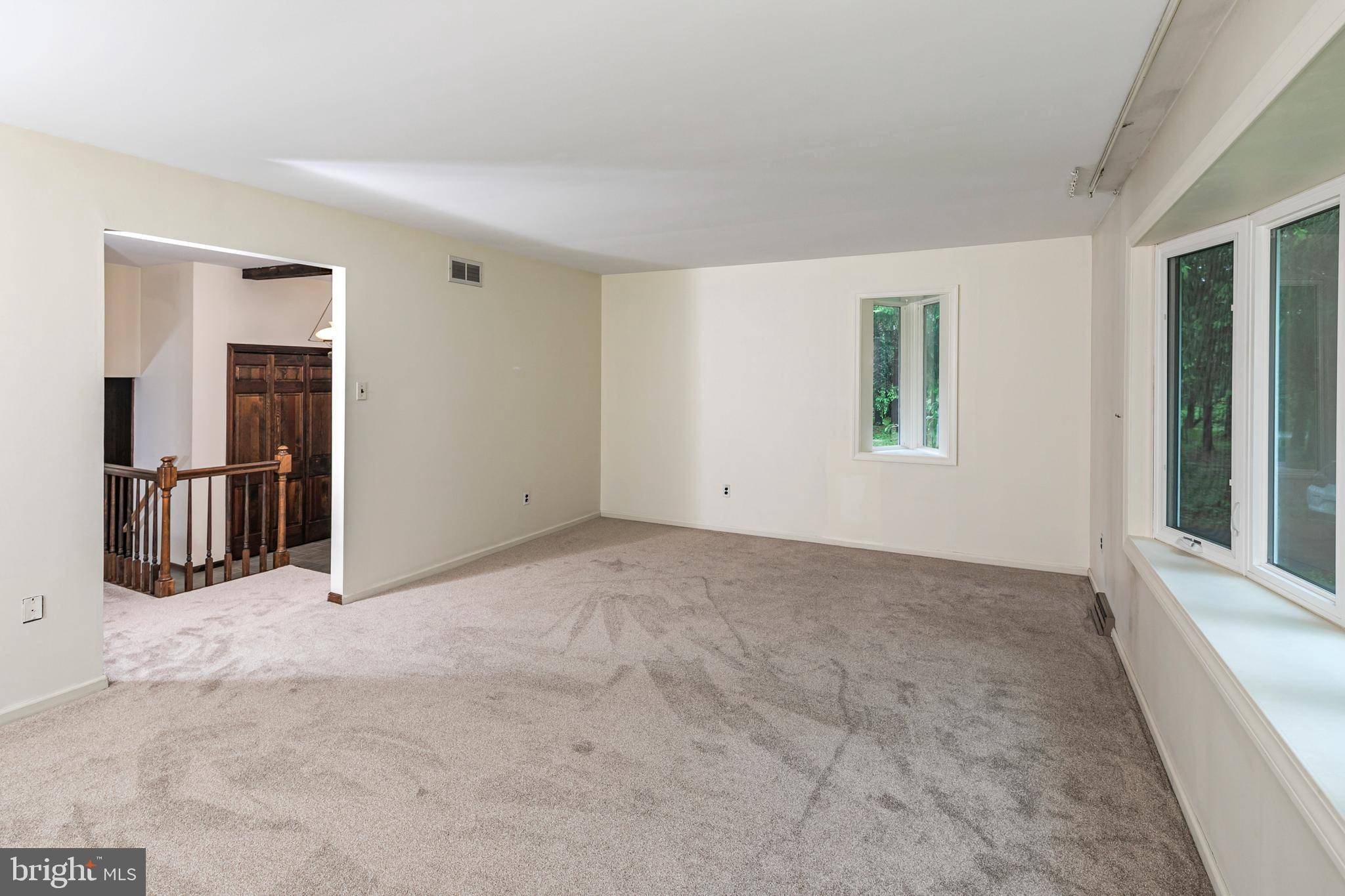 Hopewell, NJ 08525,154 LAMBERTVILLE-HOPEWELL