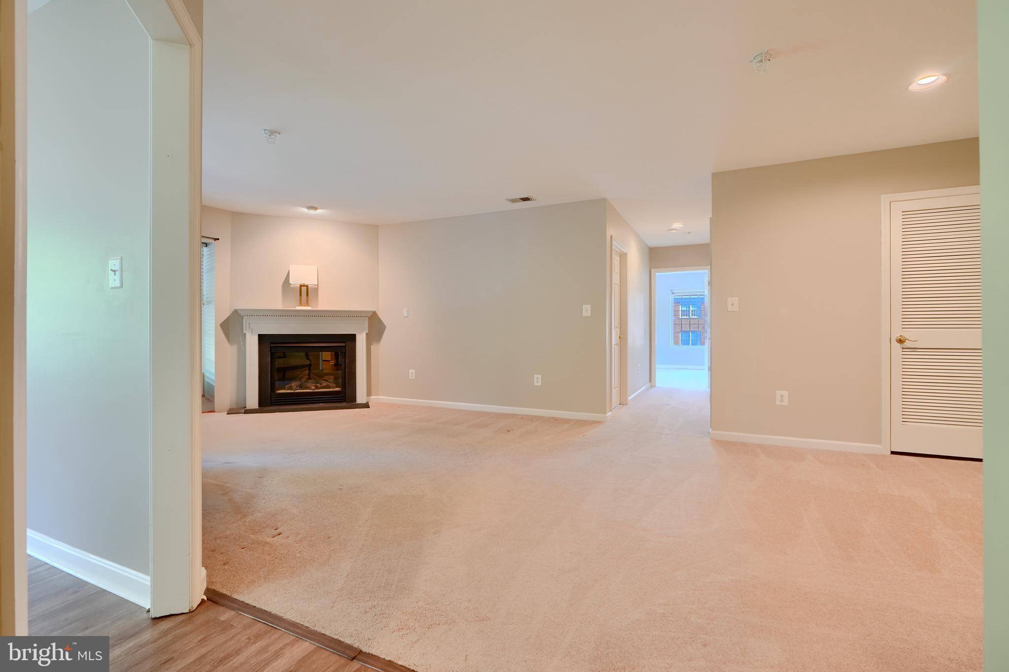 Lutherville Timonium, MD 21093,641 STRAFFAN DR #301