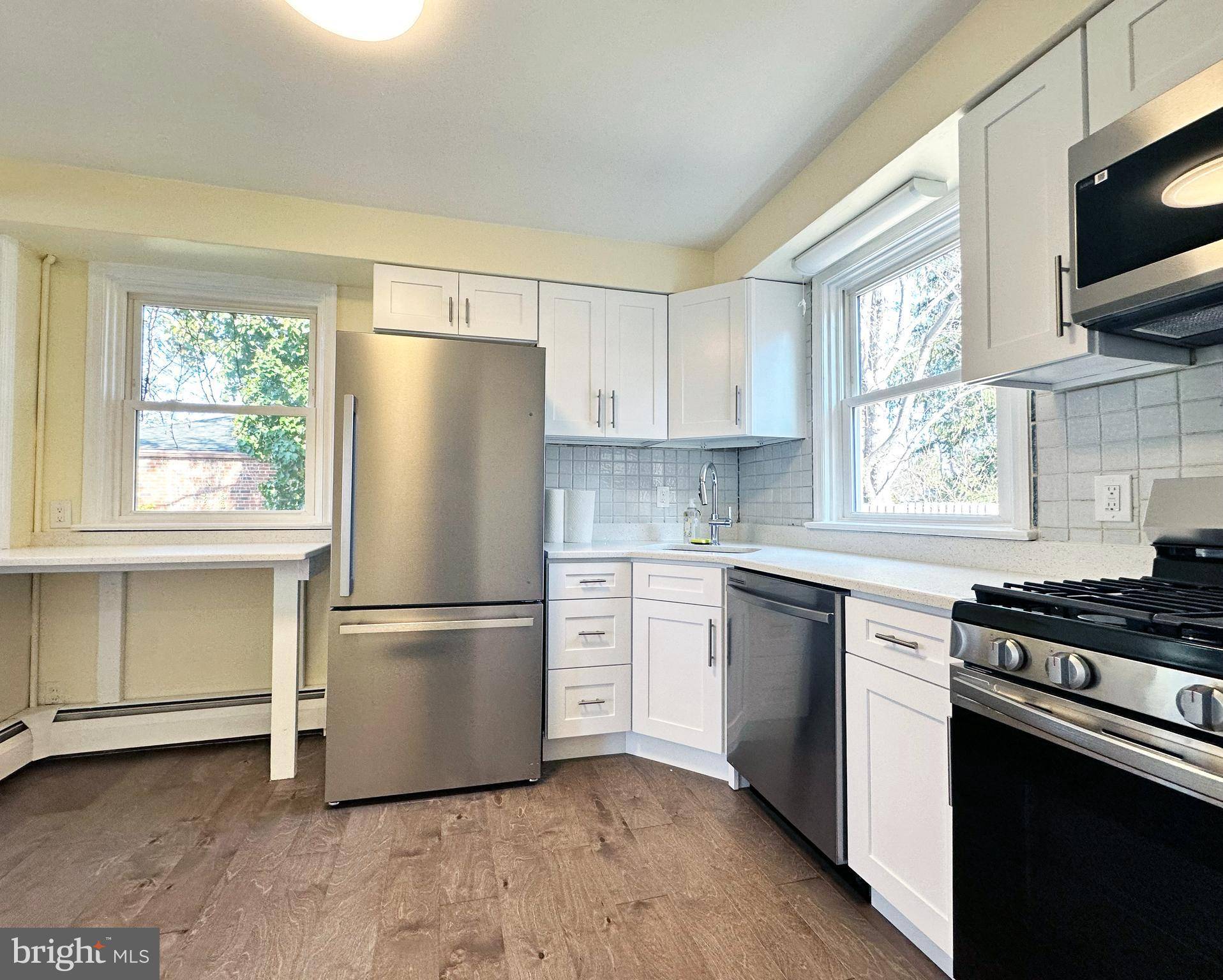 Oreland, PA 19075,1027 EDANN RD