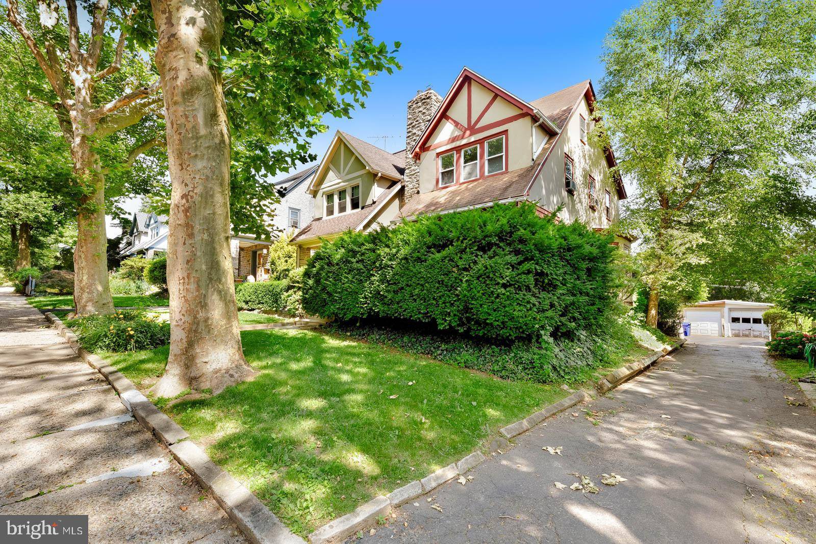 Elkins Park, PA 19027,813 ELKINS AVE