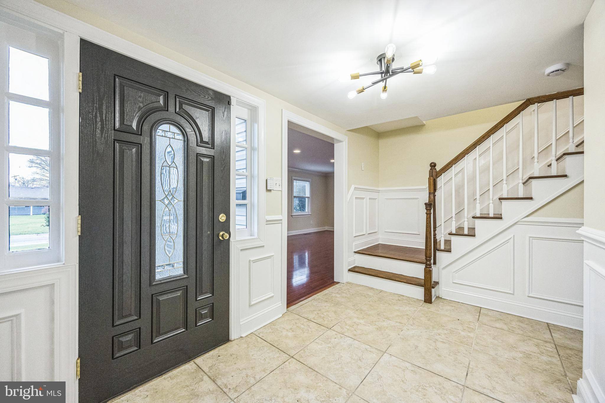 Willingboro, NJ 08046,25 THORNHILL LN