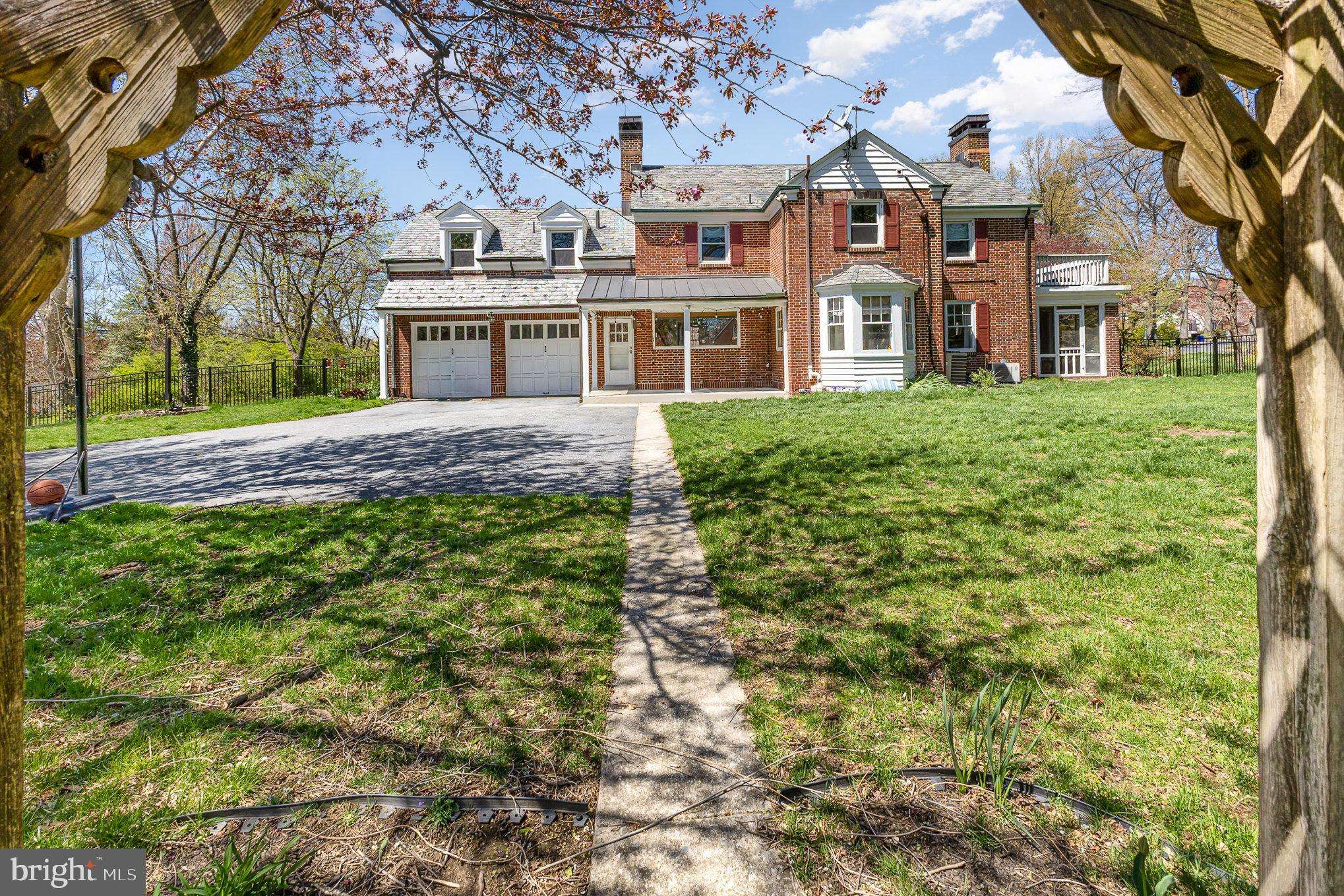 Harrisburg, PA 17104,2315 BELLEVUE RD