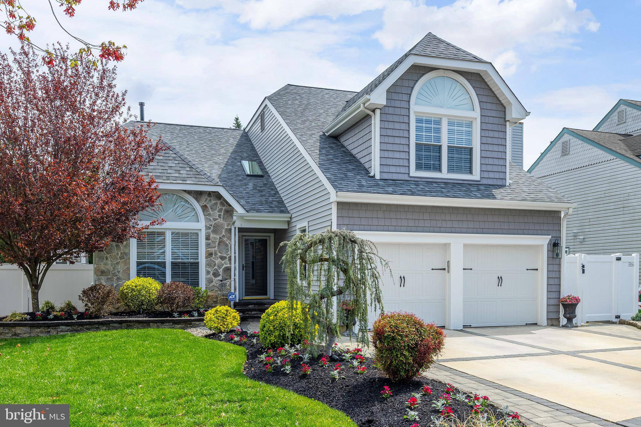 Mount Laurel, NJ 08054,4 HARTZEL CT