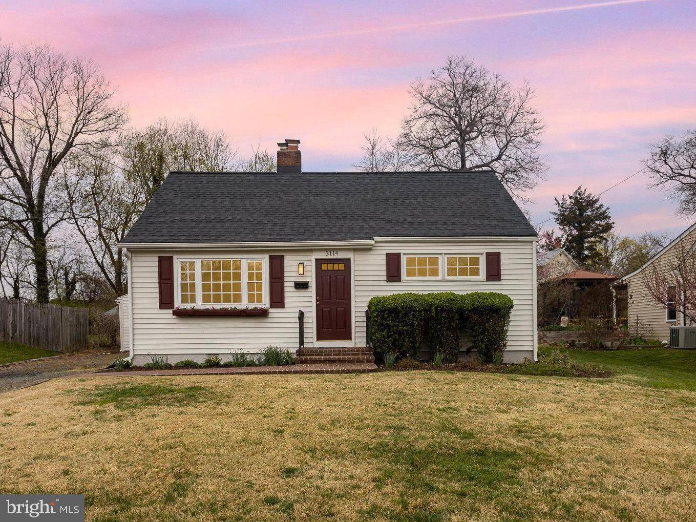 Falls Church, VA 22042,3114 DASHIELL RD